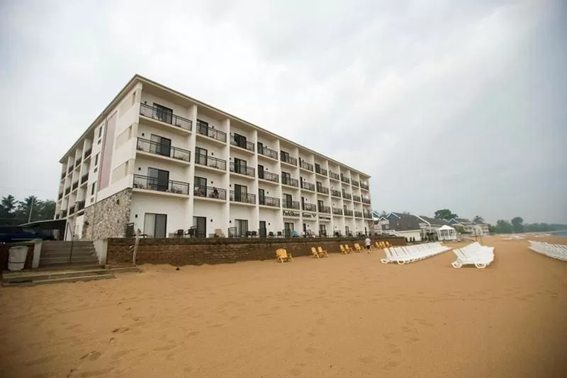 Facade/entrance in Parkshore Resort