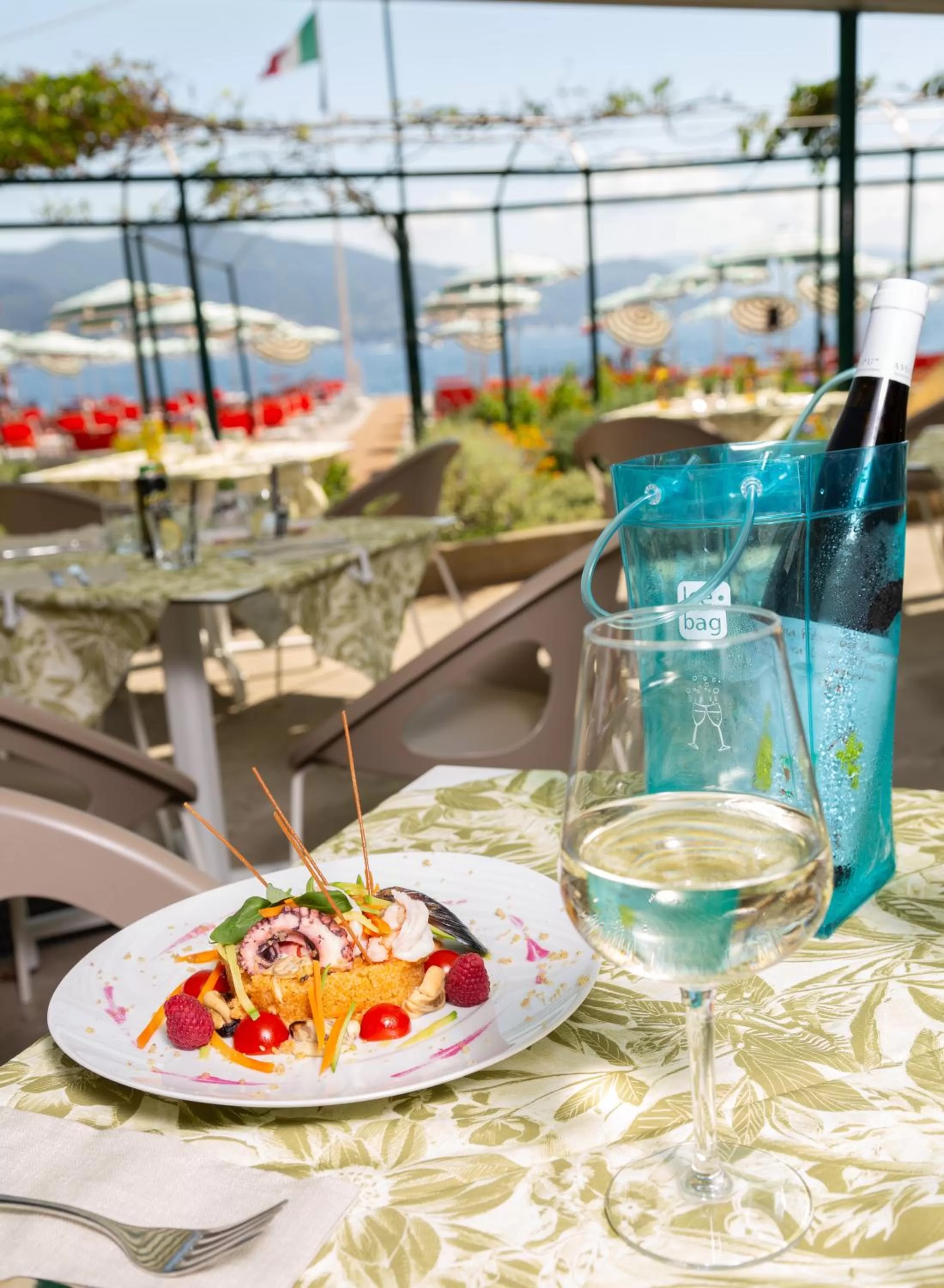 Restaurant/places to eat in Best Western Regina Elena