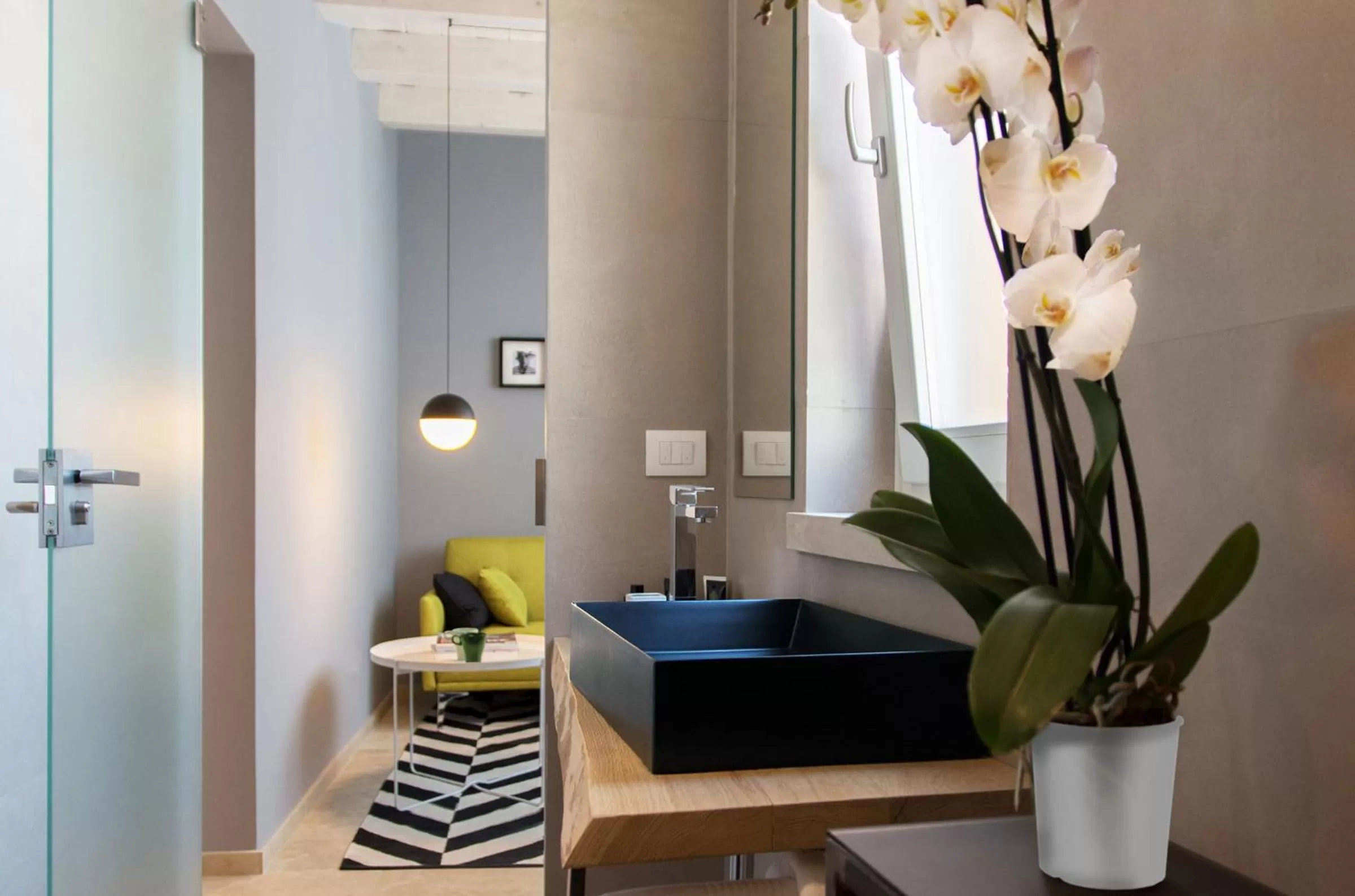 Bathroom in CinqueSuites Ortigia