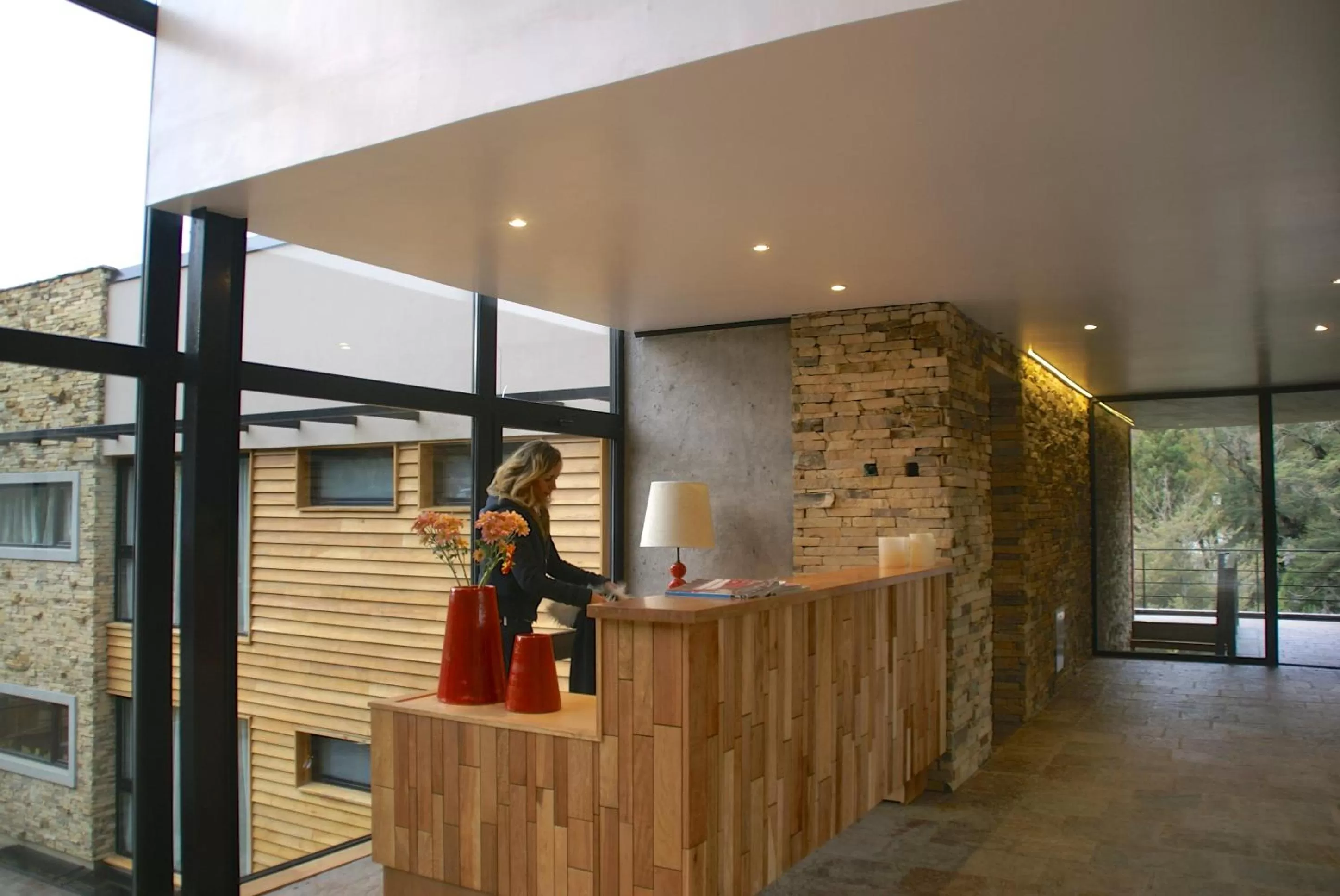 Staff in El Oasis Apart Hotel