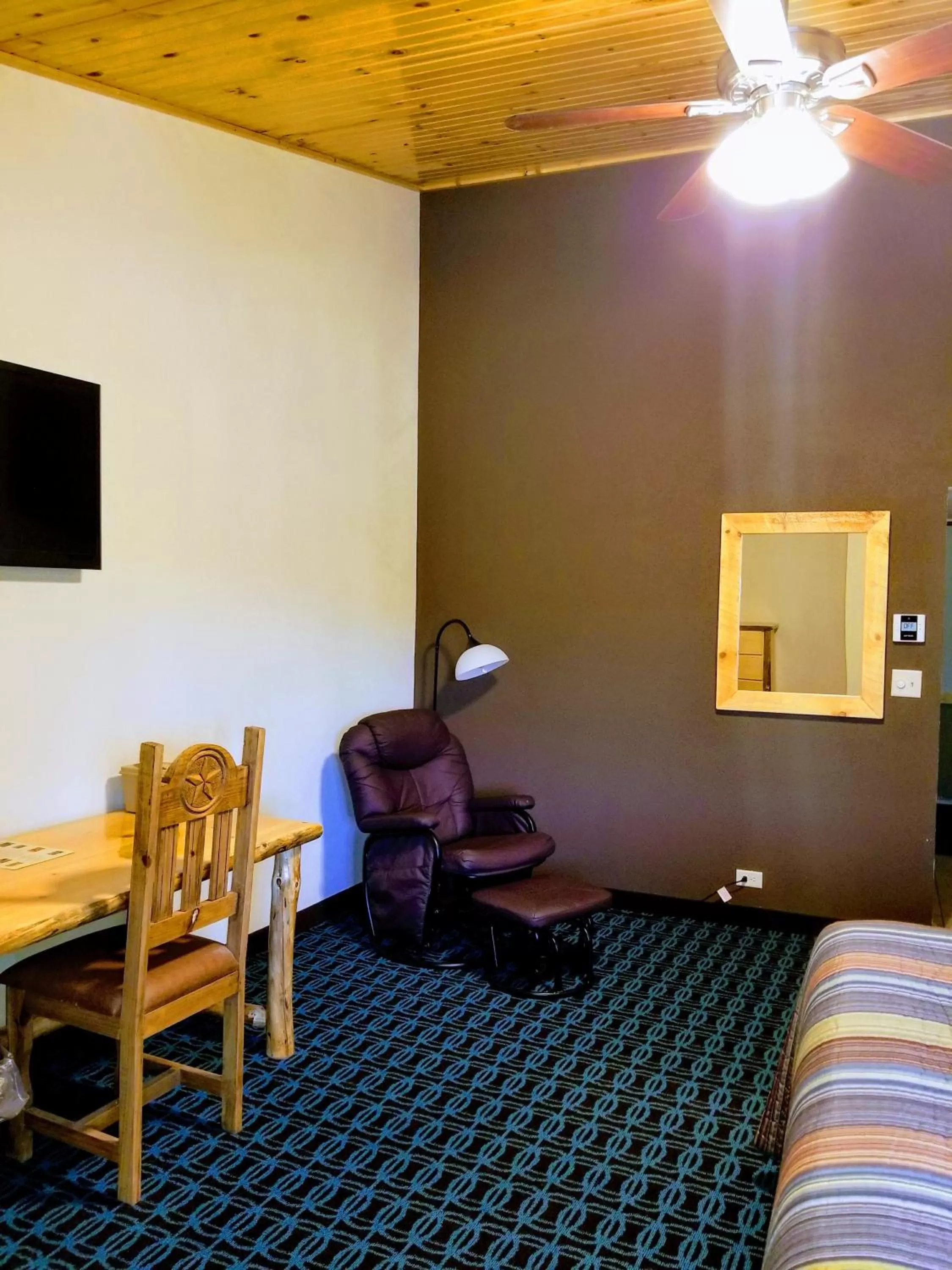 Bed in Round Barn Lodge