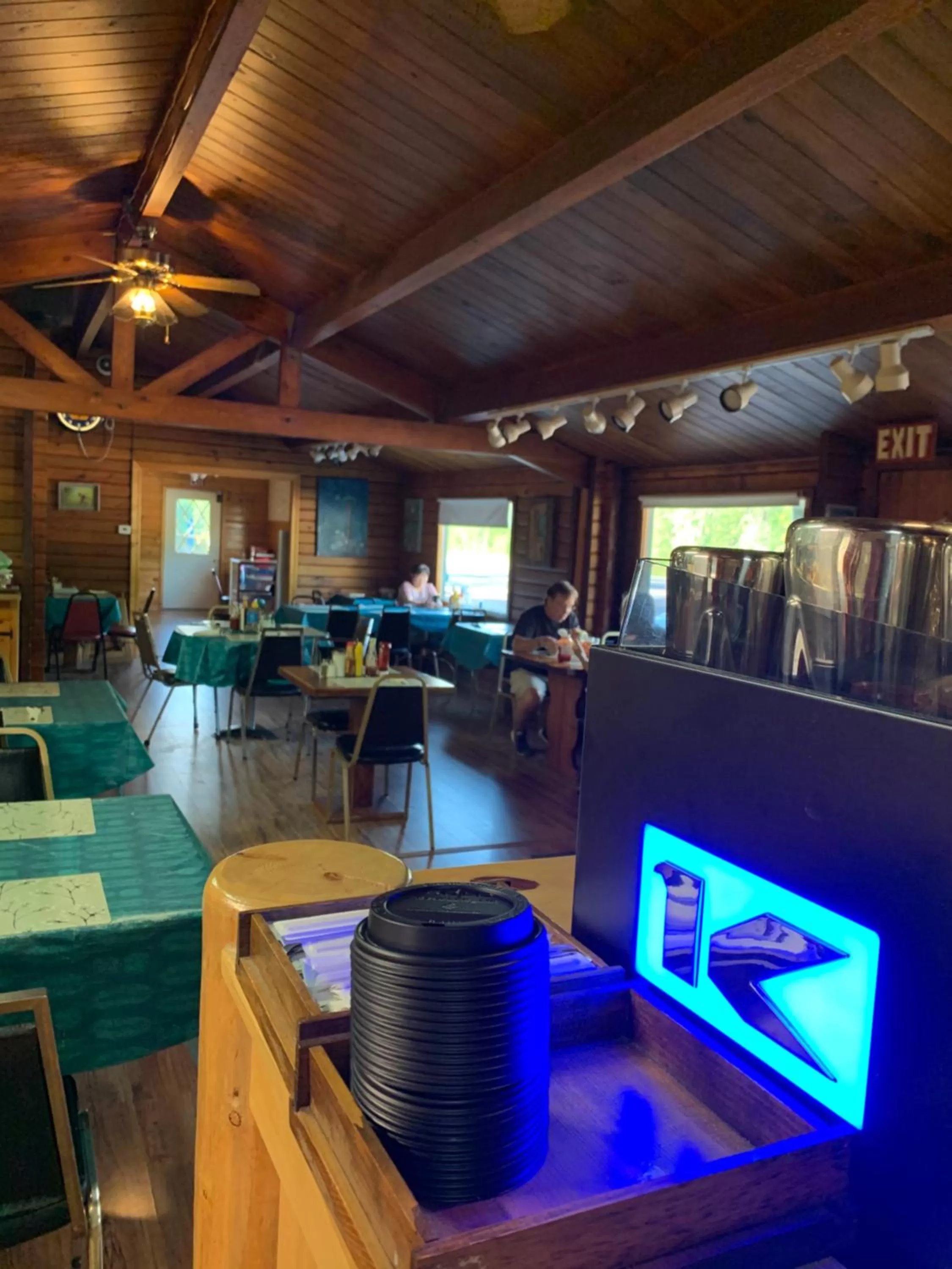 Restaurant/places to eat in Glacier Haven Inn