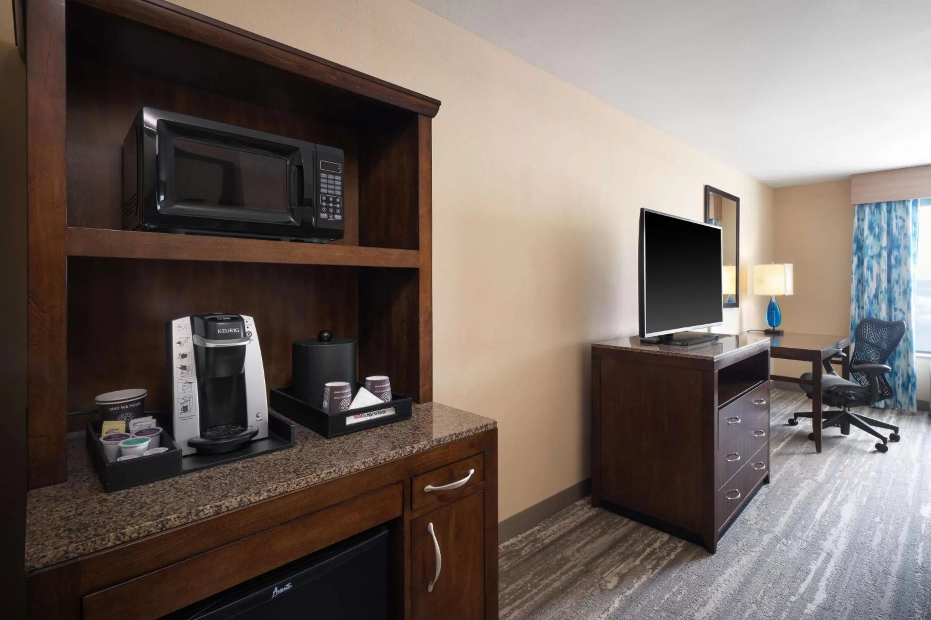 Bedroom in Hilton Garden Inn Houston/Bush Intercontinental Airport