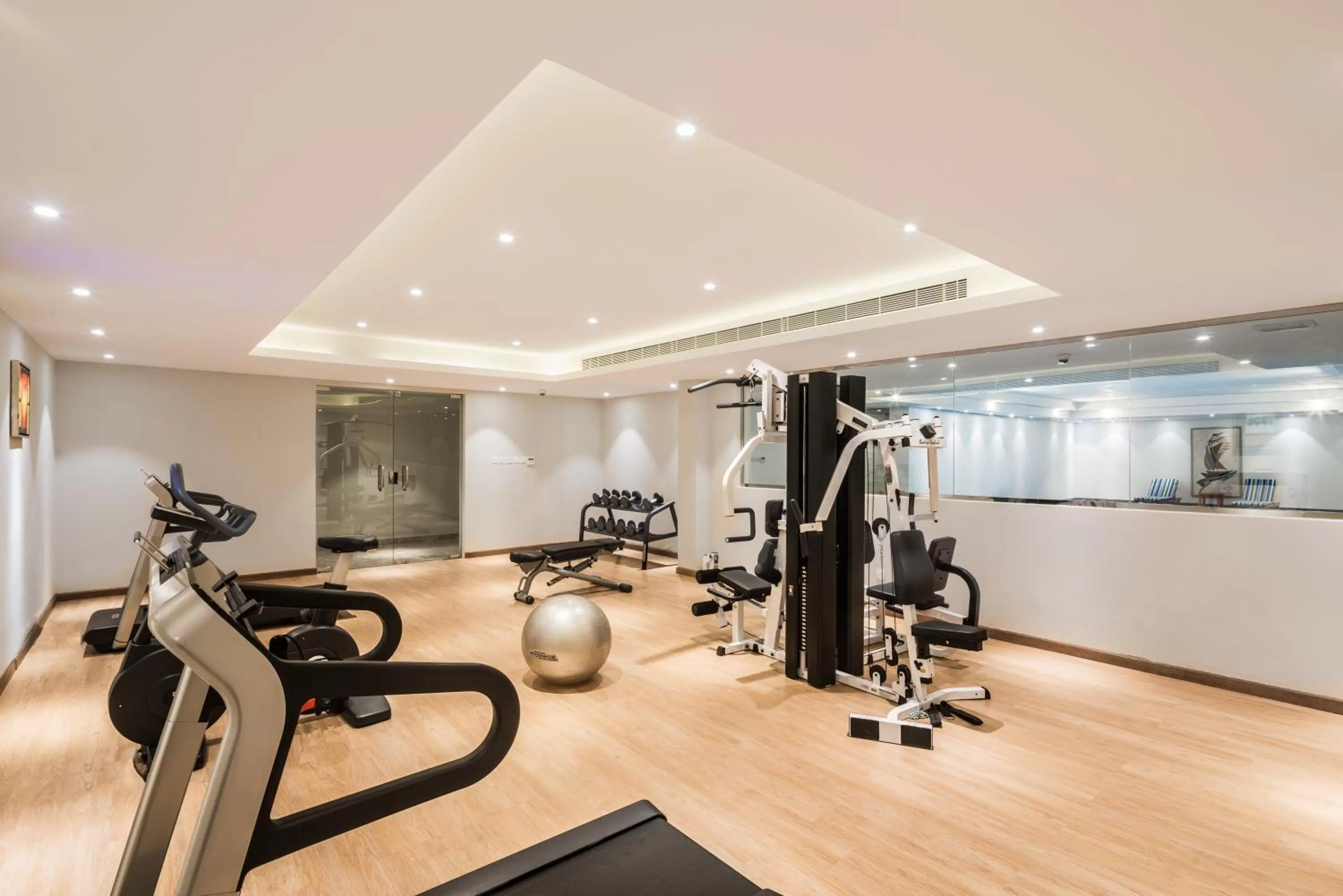 Fitness centre/facilities in Aber Al Sahafa