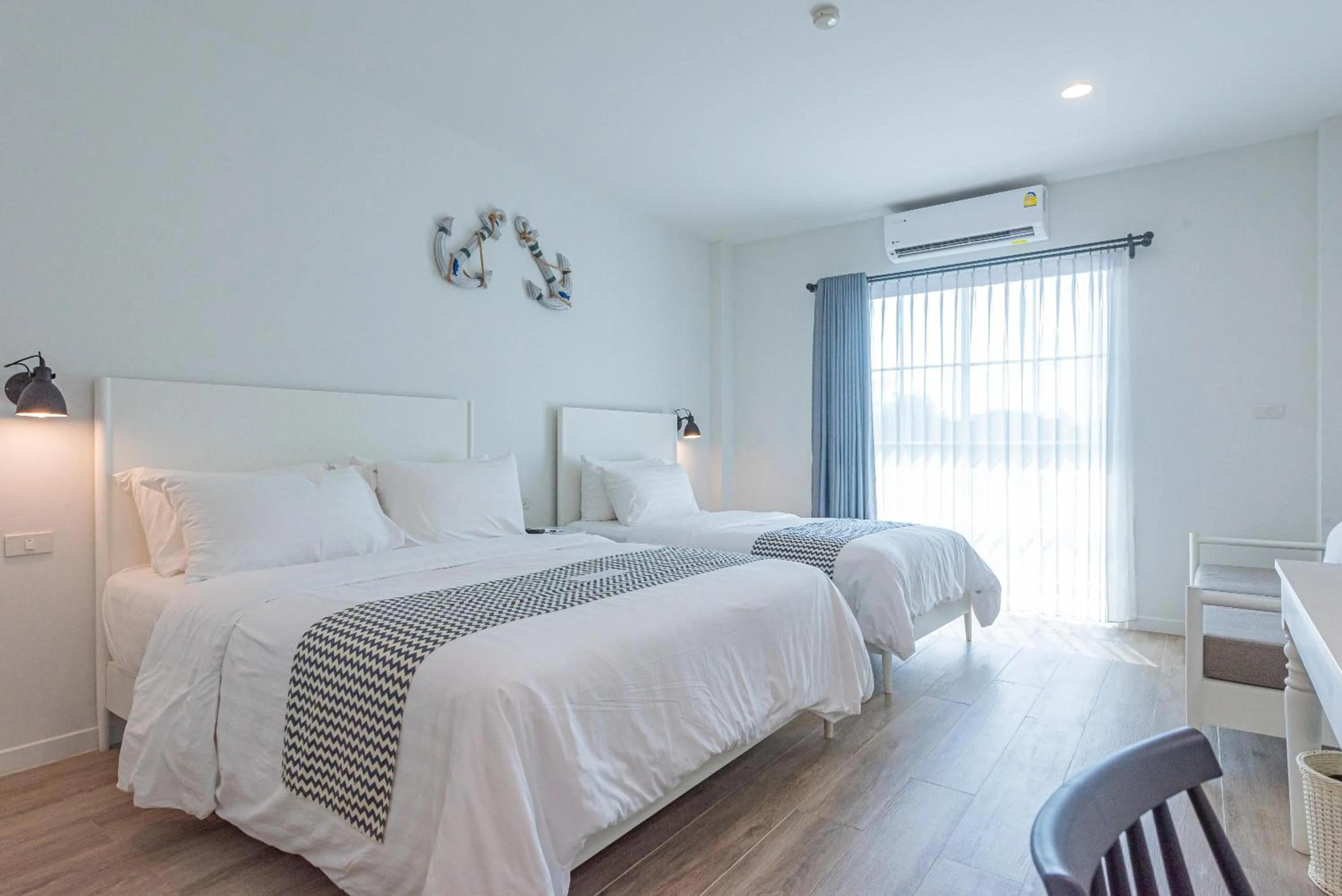 Bed in Peggy's Cove Resort