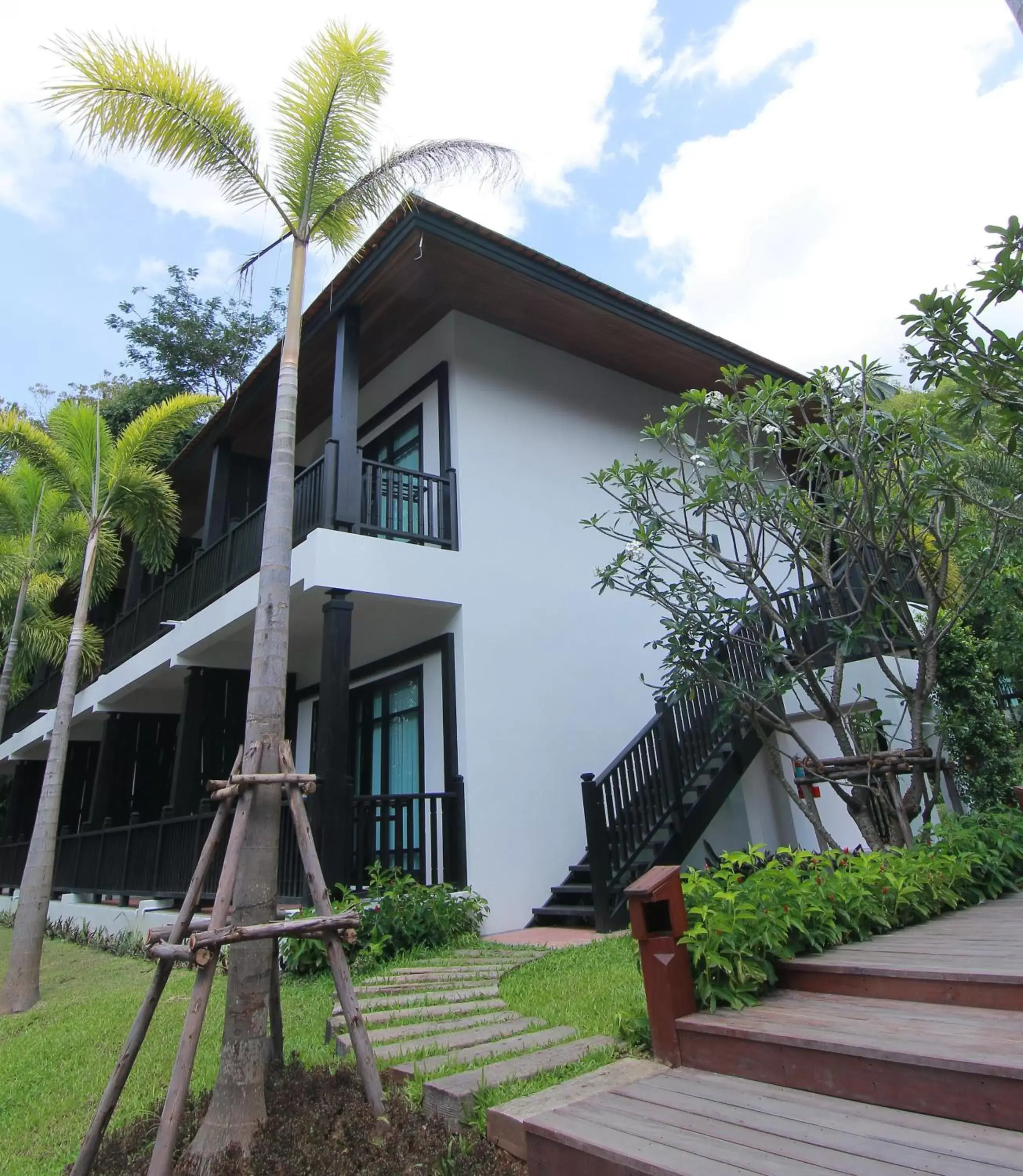 Superior Twin Room in Numsai Khaosuay Resort Superior Twin Room in Numsai Khaosuay Resort