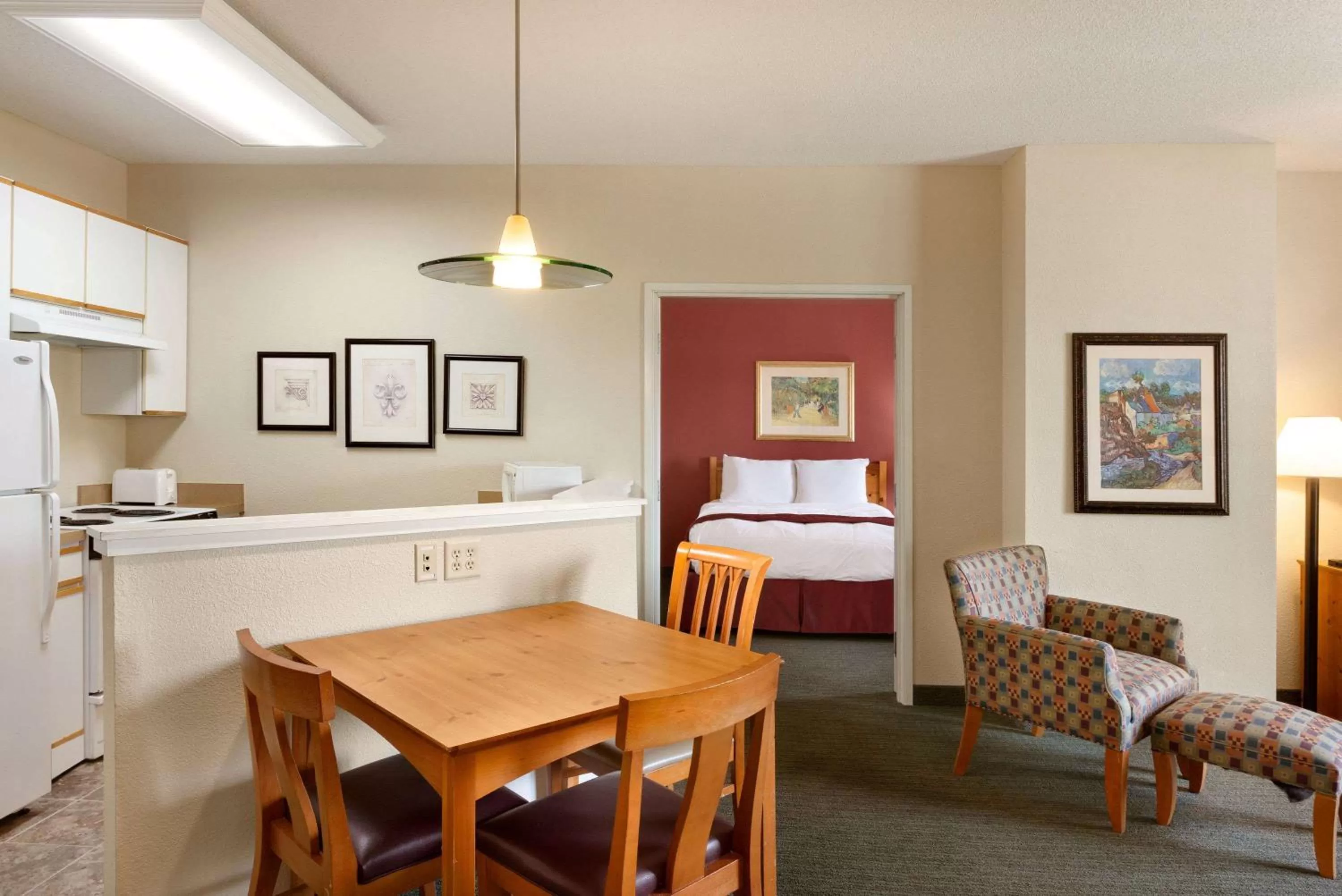 Photo of the whole room, Bed in Baymont by Wyndham Wichita East