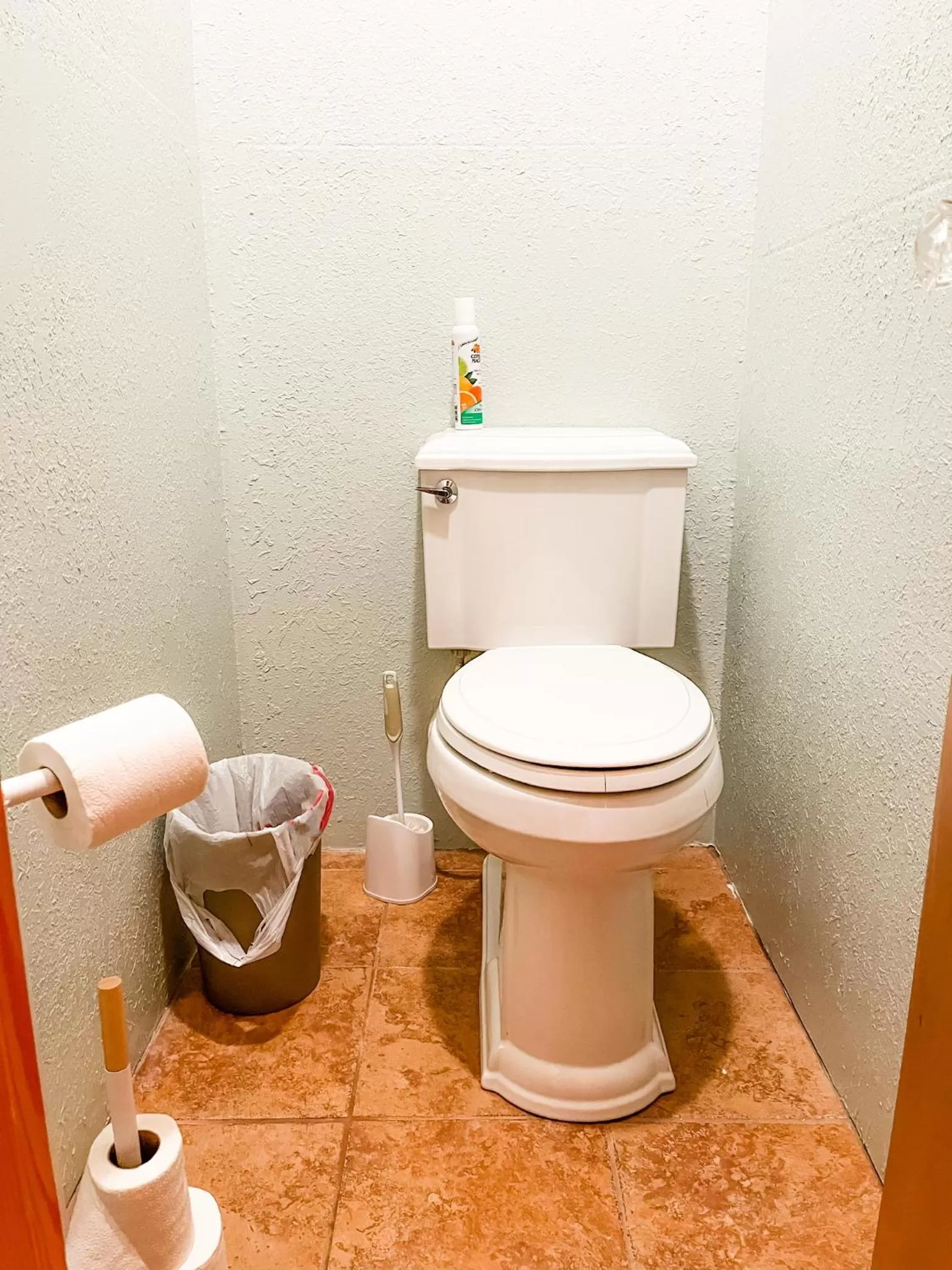 Toilet in Inn at the Art Center