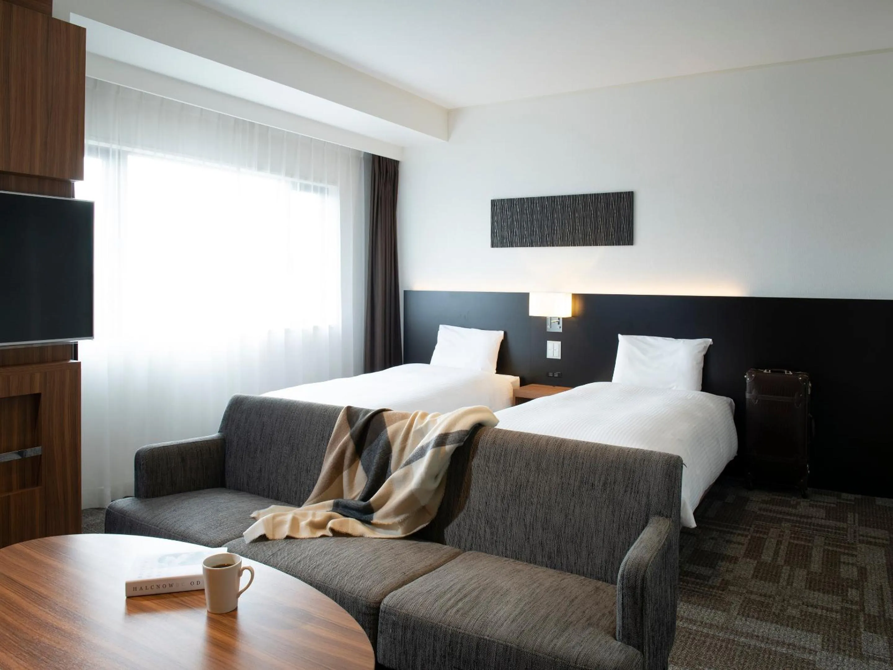 Photo of the whole room in Mitsui Garden Hotel Chiba