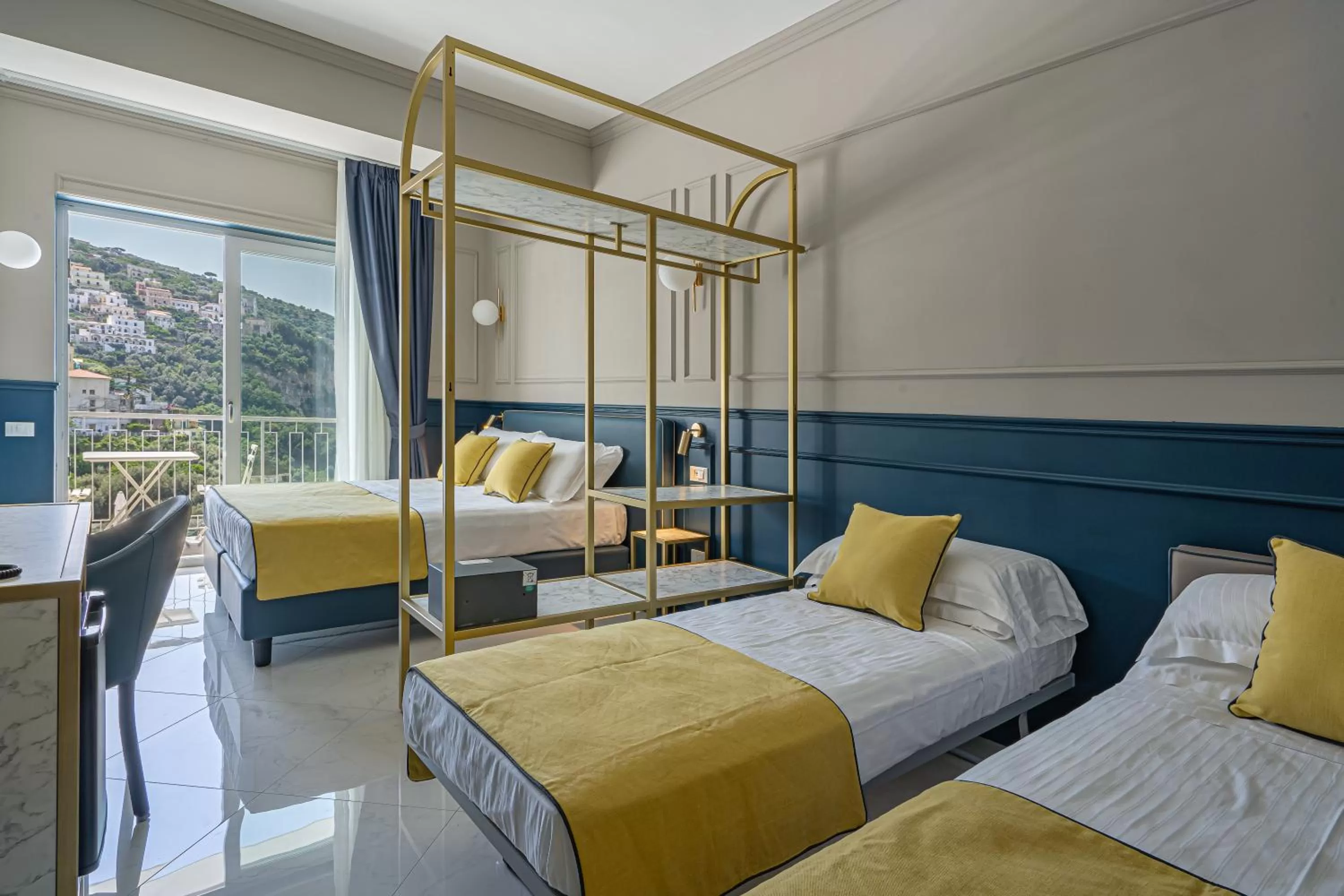 Bedroom, Bed in Hotel Mary