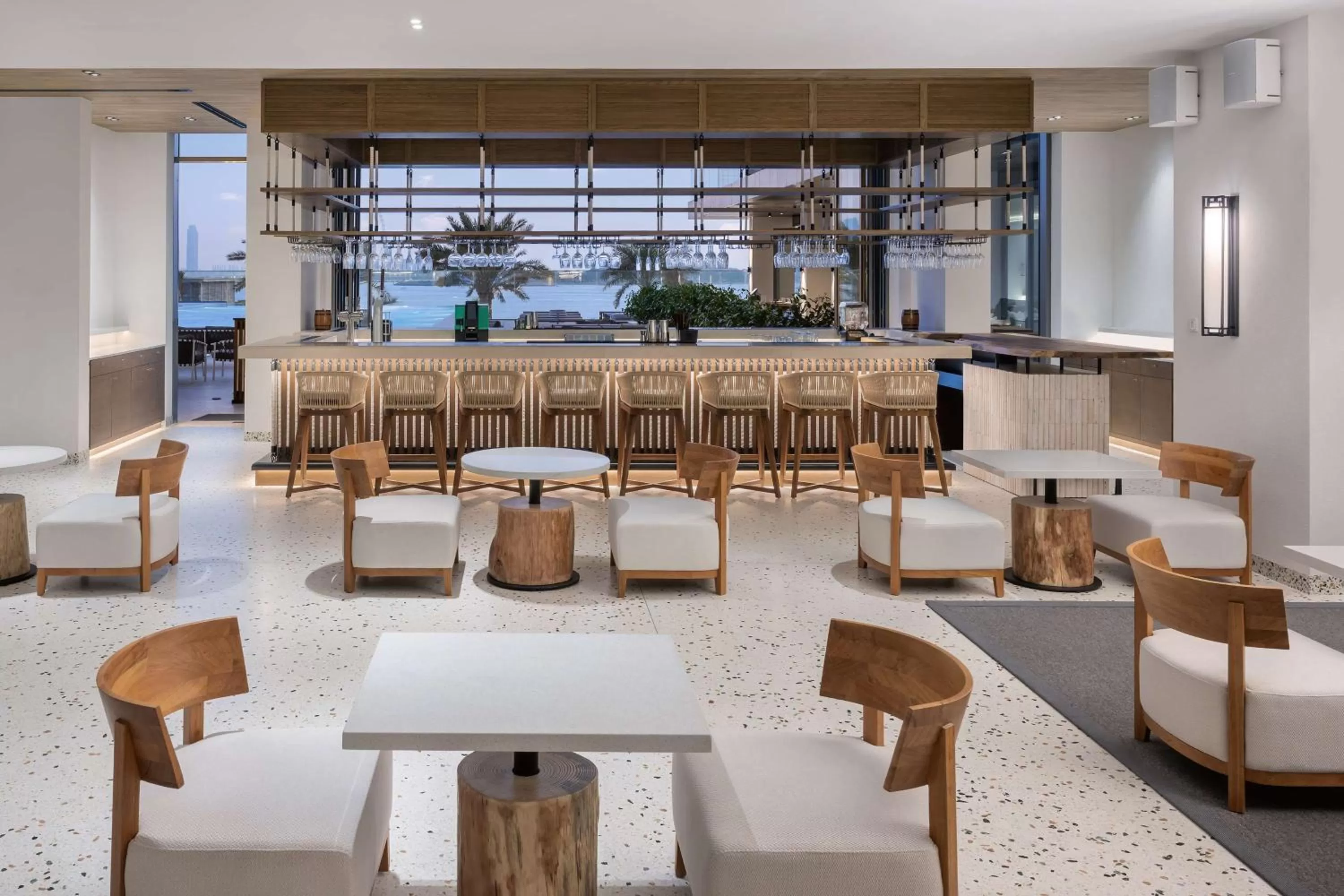 Lounge or bar in Radisson Beach Resort Palm Jumeirah