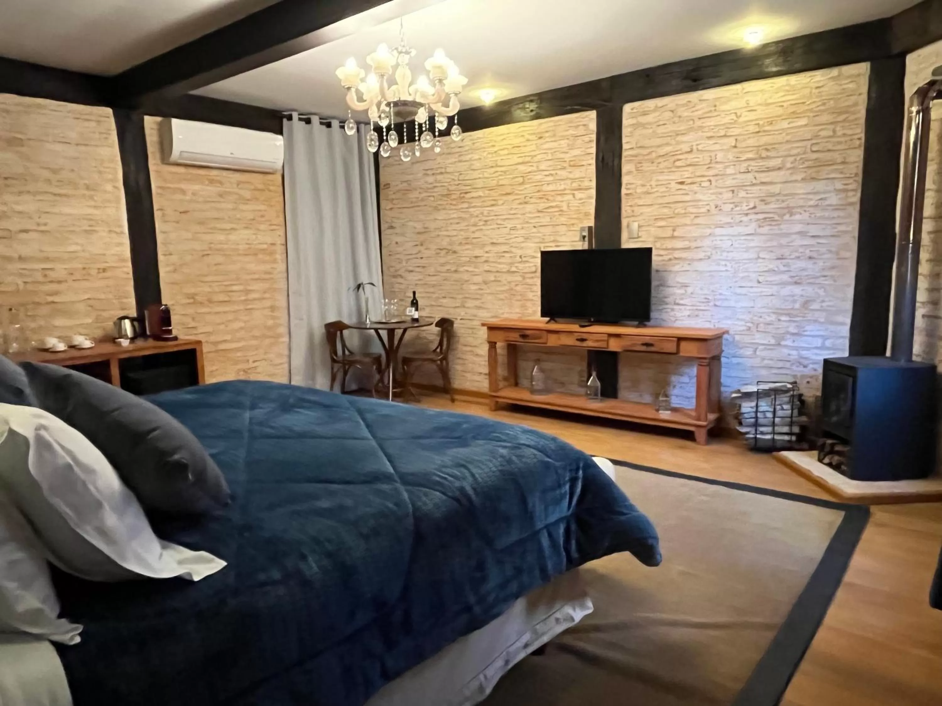 Photo of the whole room in Pousada Dona Bendita