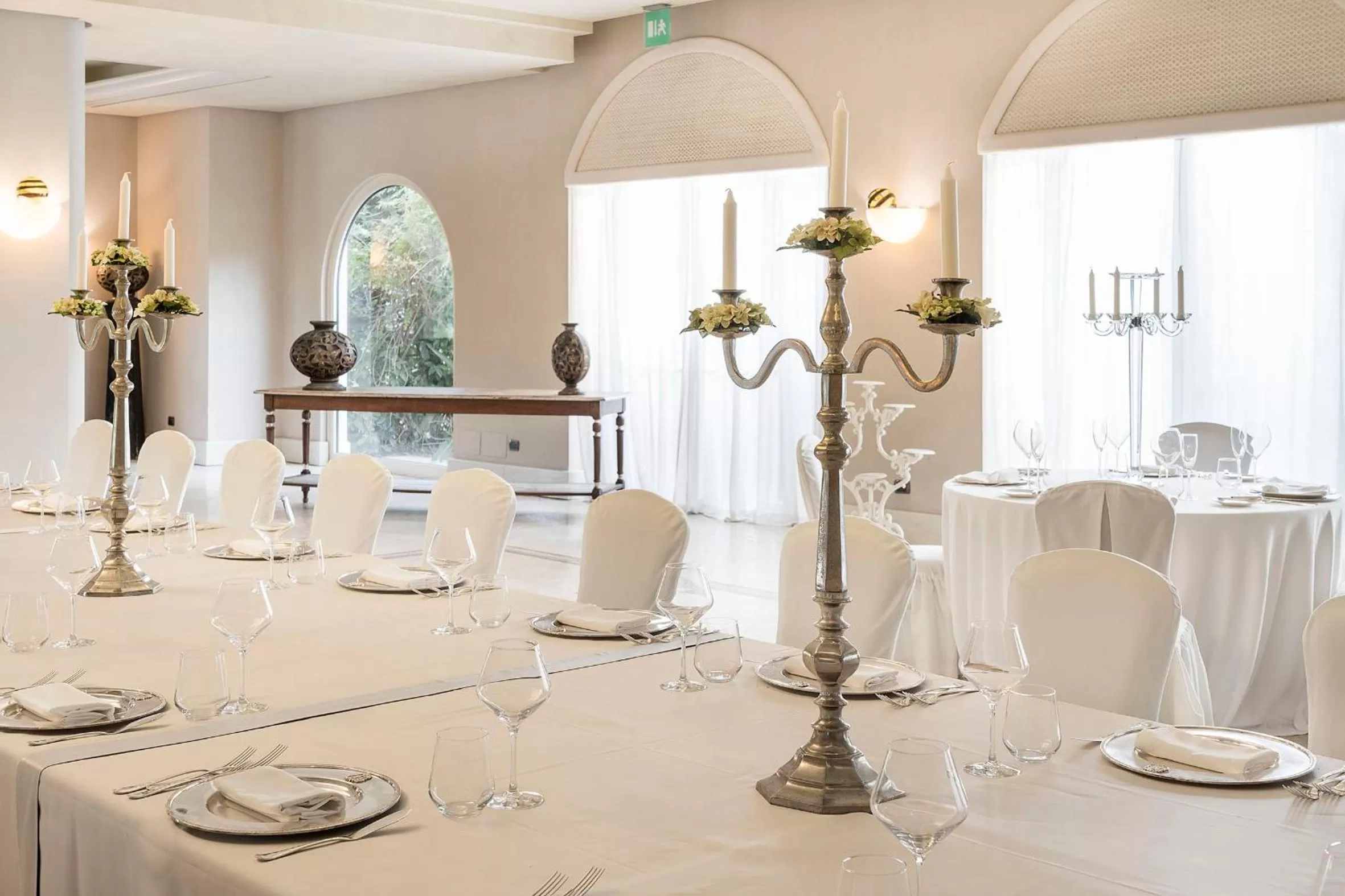 Banquet/Function facilities in Romano Palace Luxury Hotel