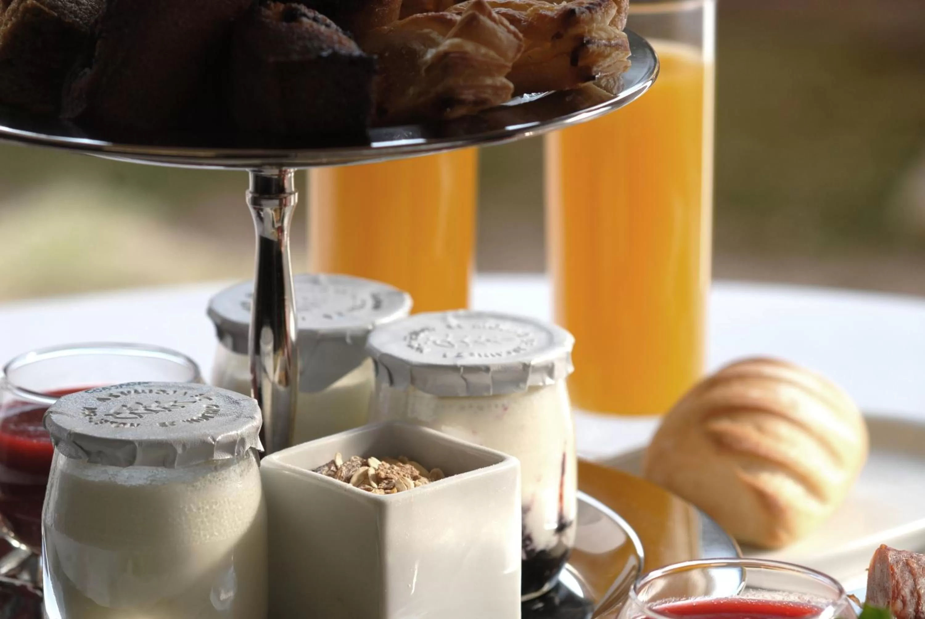 Breakfast in Molino de Alcuneza Relais & Châteaux