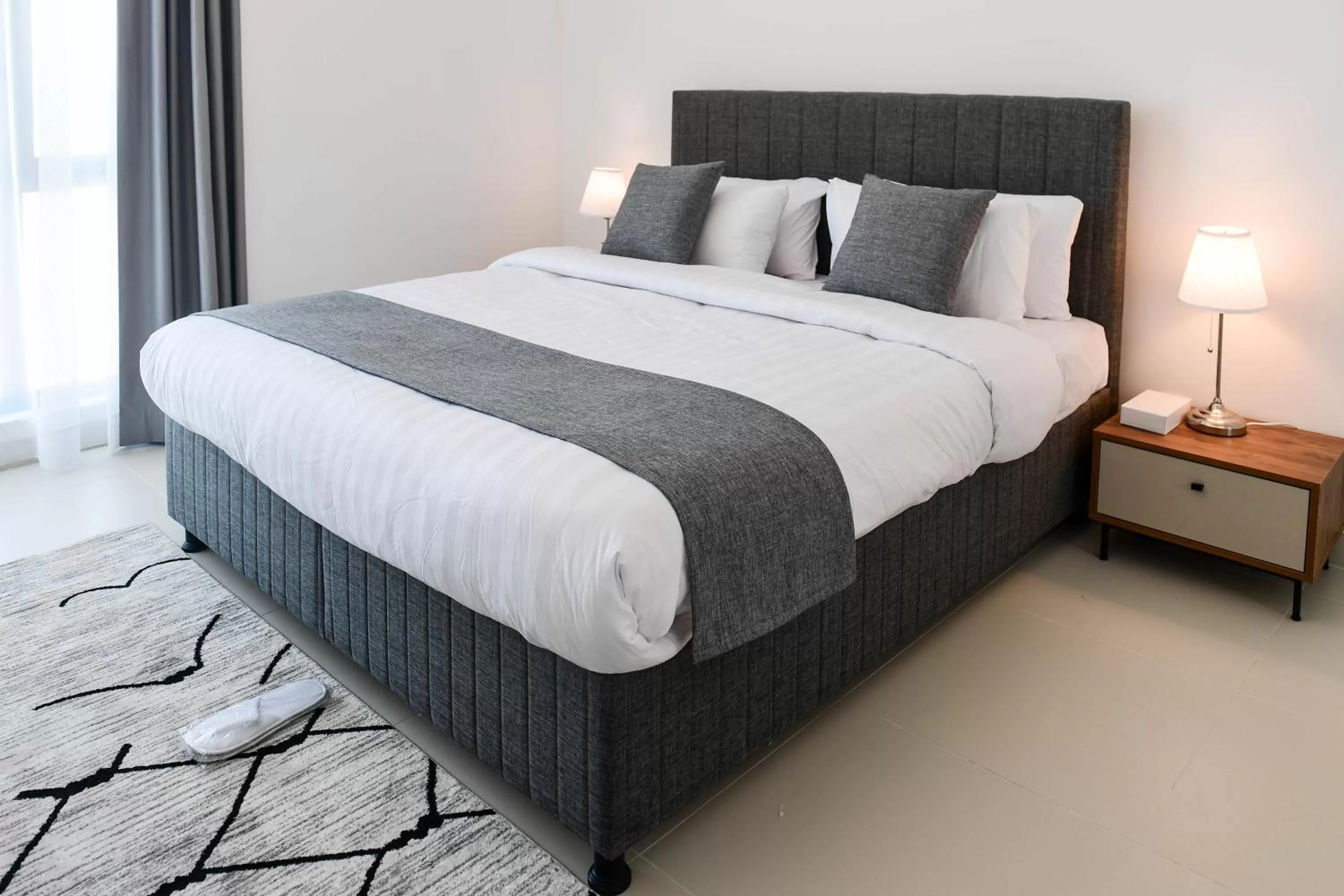 Bed in Noor Amwaj Hotel & Apartment