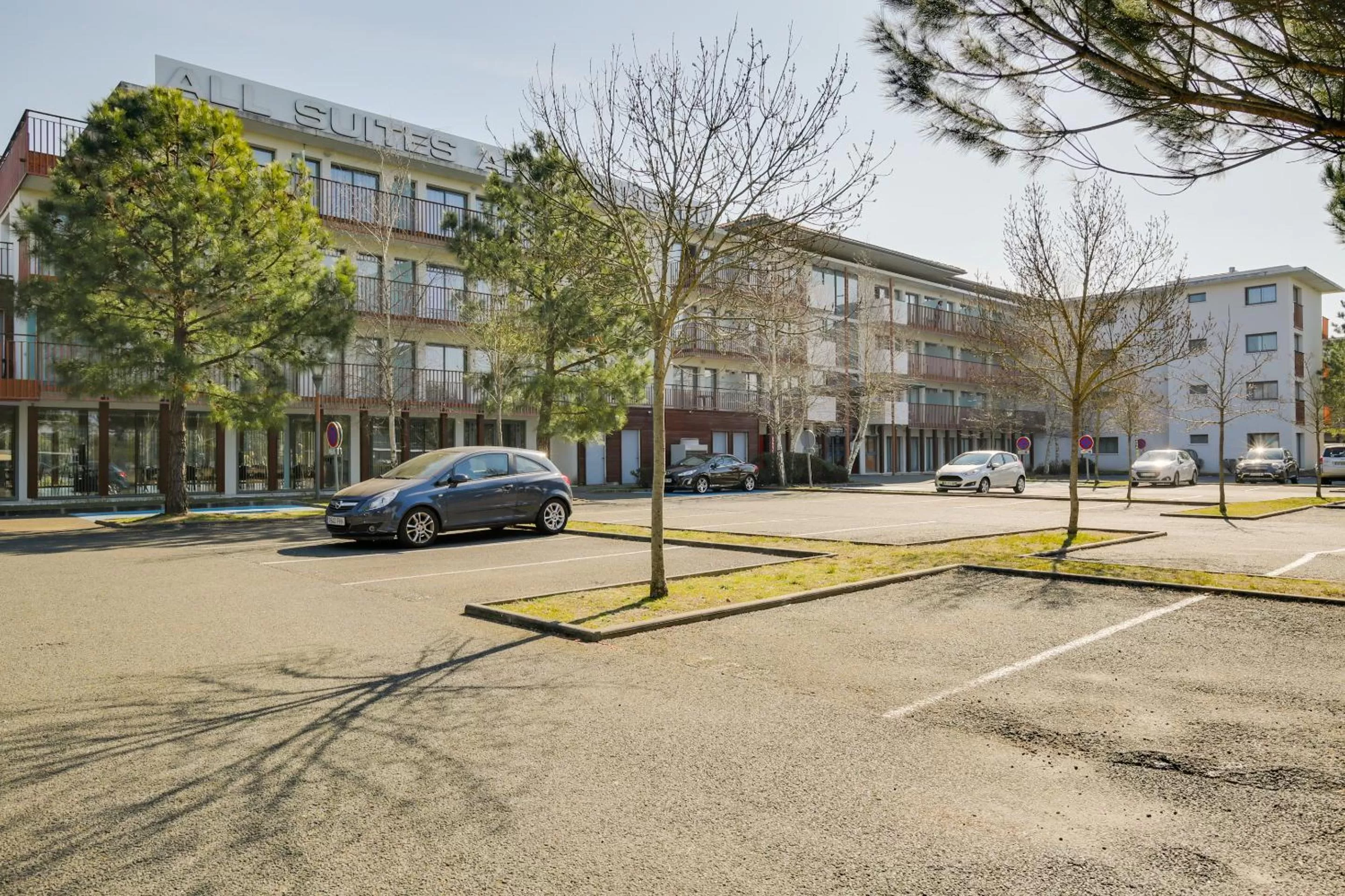 Property building in All Suites Appart Hôtel - Bassin d'Arcachon - Dune du Pilat