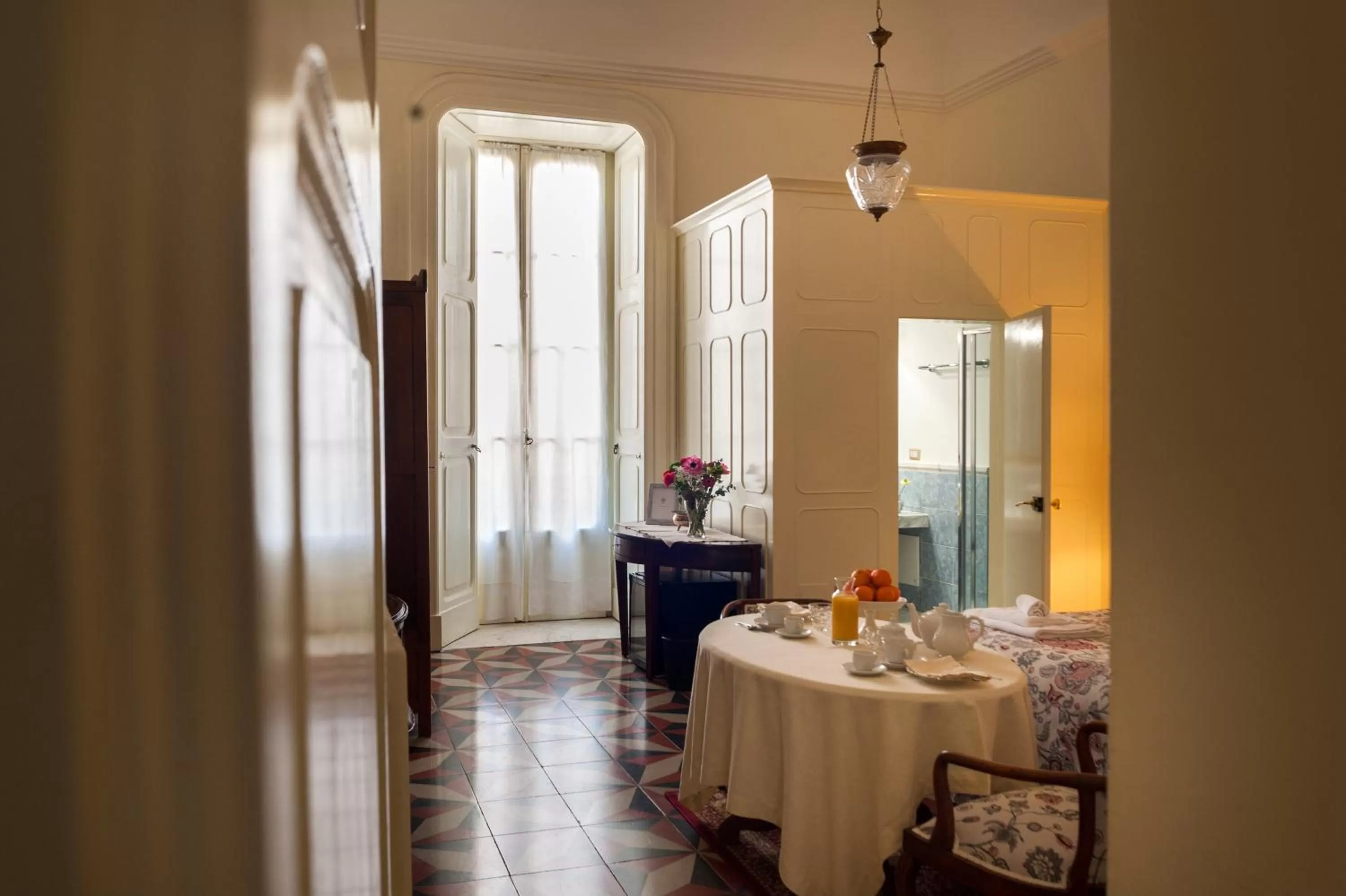 Breakfast in Palazzo Bernardini Suites
