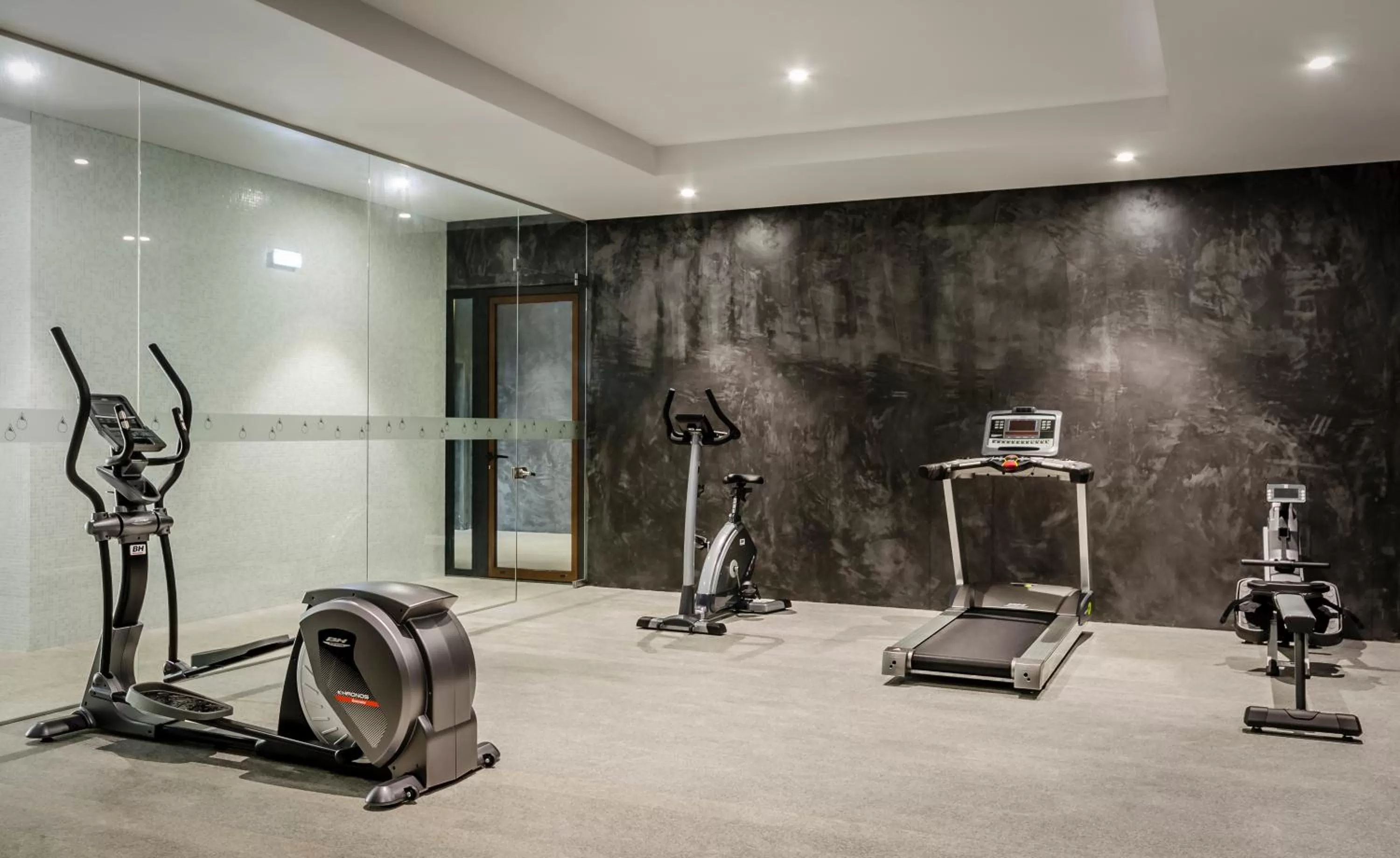 Fitness centre/facilities in Aqua Village, Health Resort