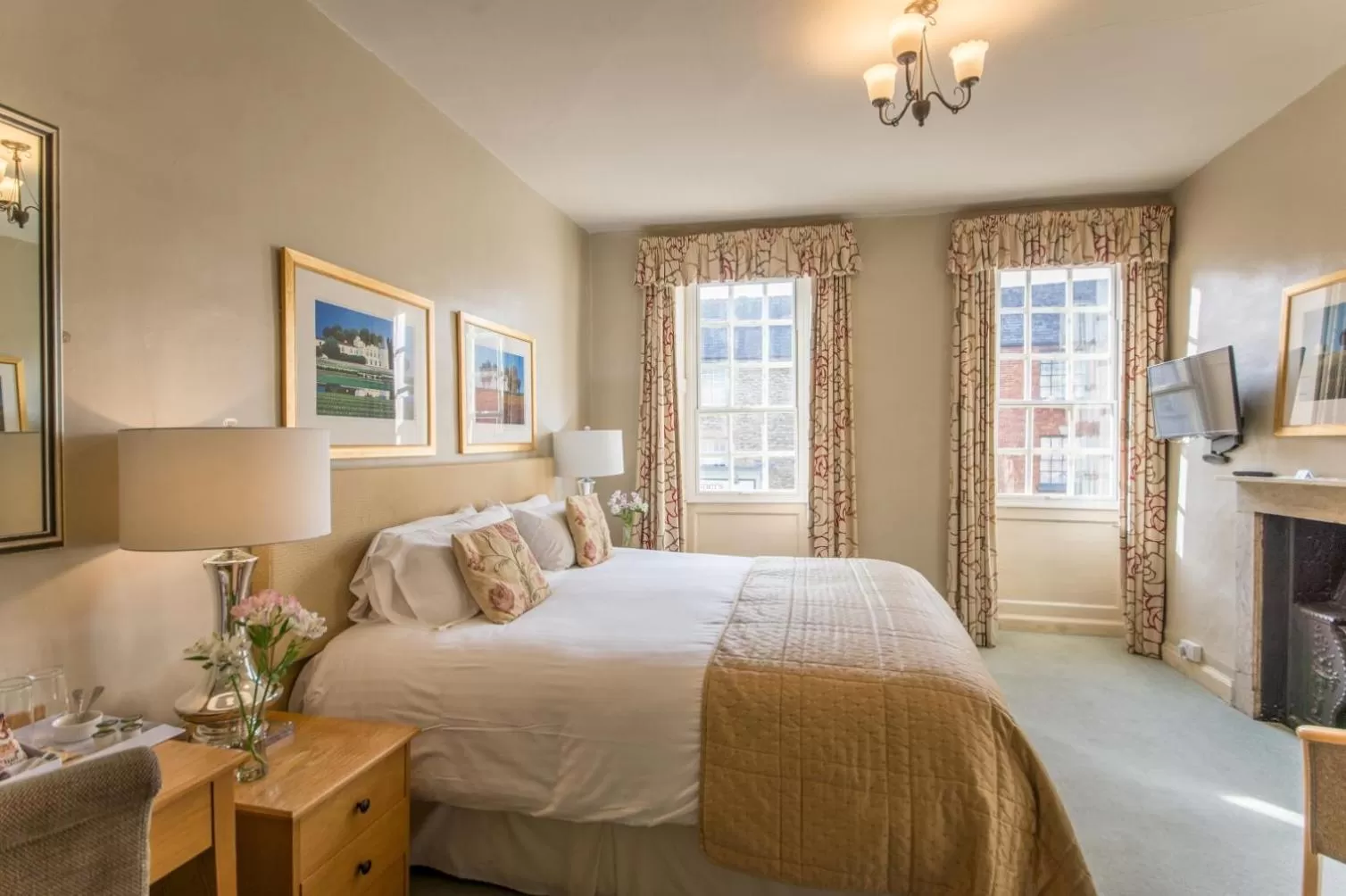 Bed in Marlborough Arms