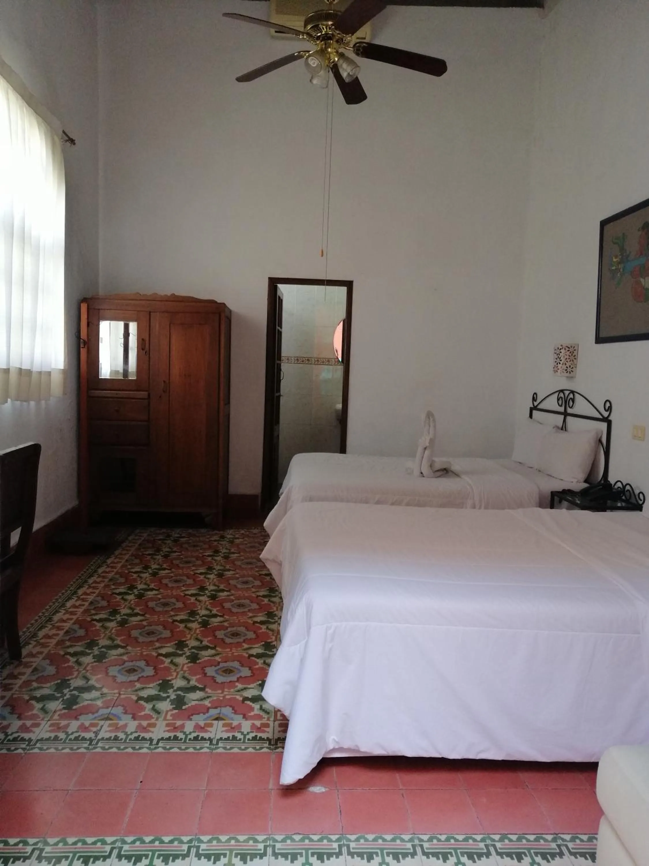 Photo of the whole room, Bed in Hotel Reforma