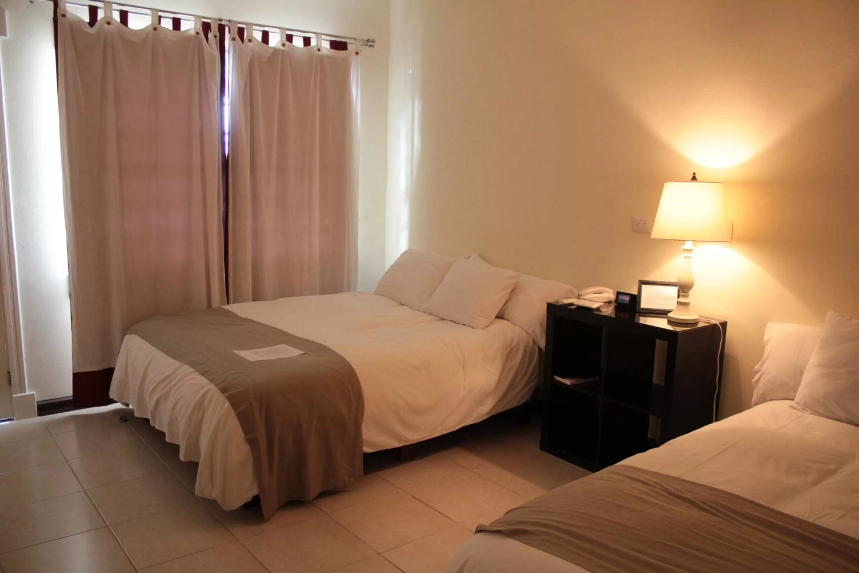 Bed in Hotel Luisiana