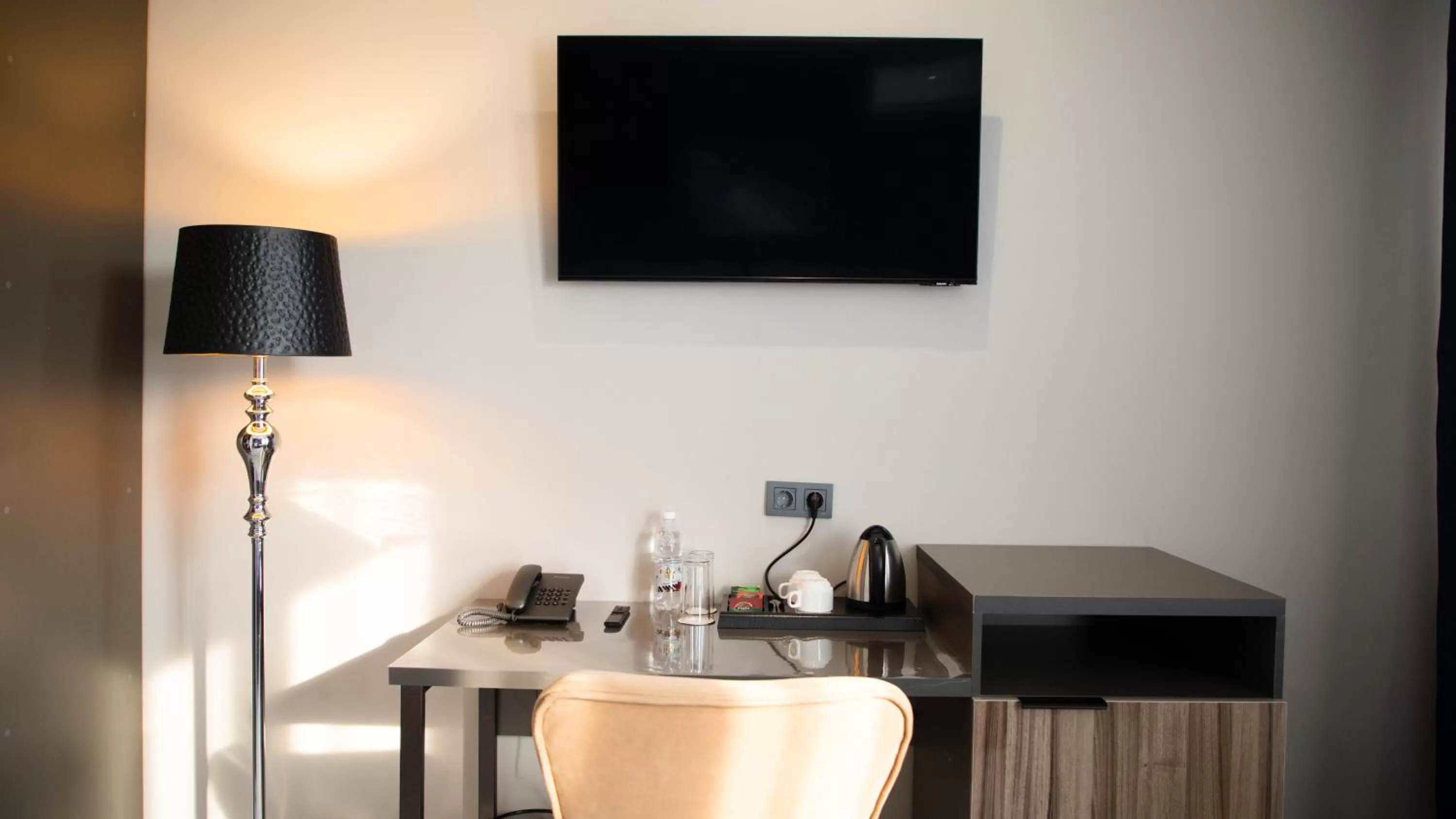 TV/Entertainment Center in Zodiac