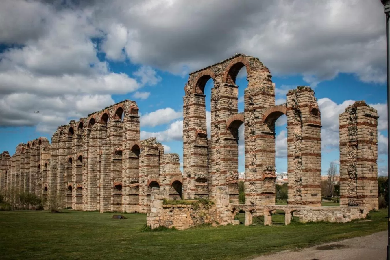 Activities in PIEDRA DE LUNA