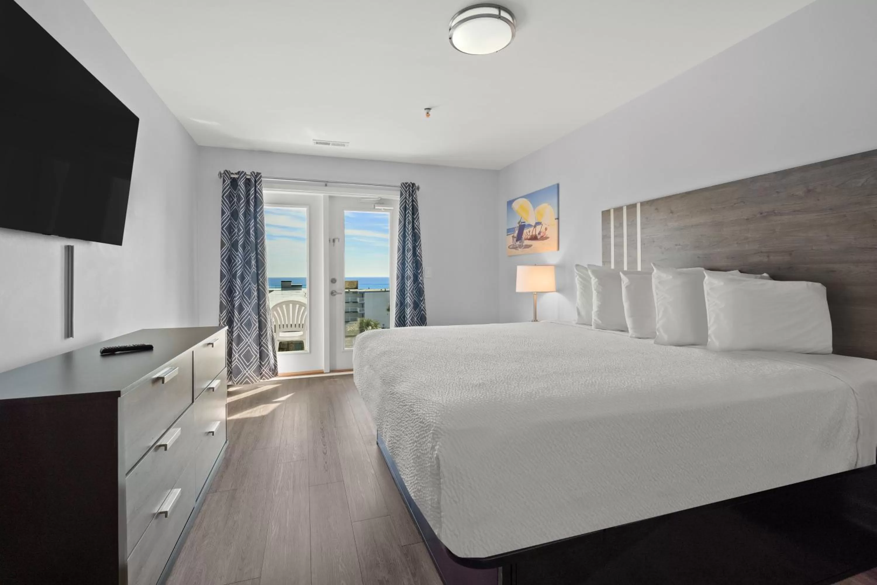 Bedroom in Ocean Escape Condos