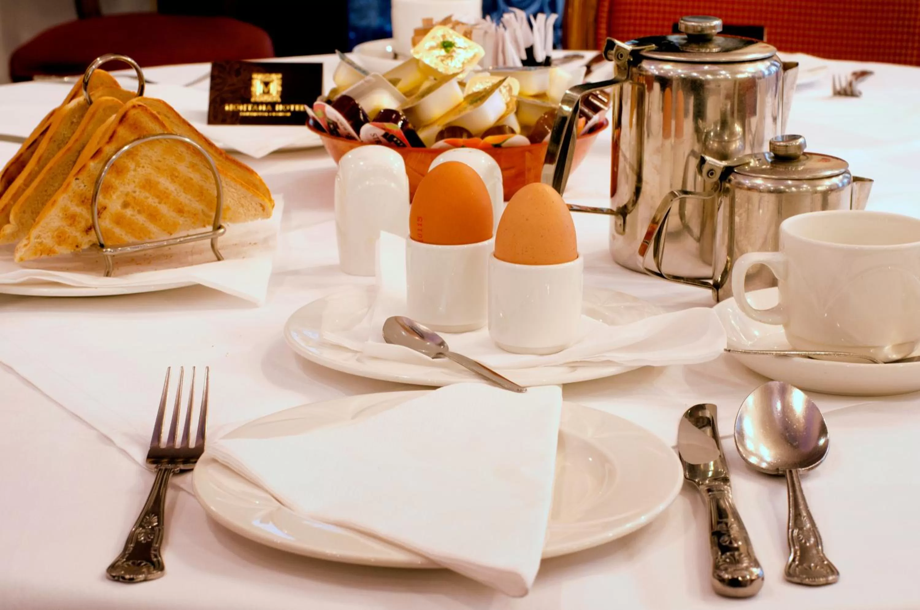 Restaurant/places to eat in The Montana Hotel