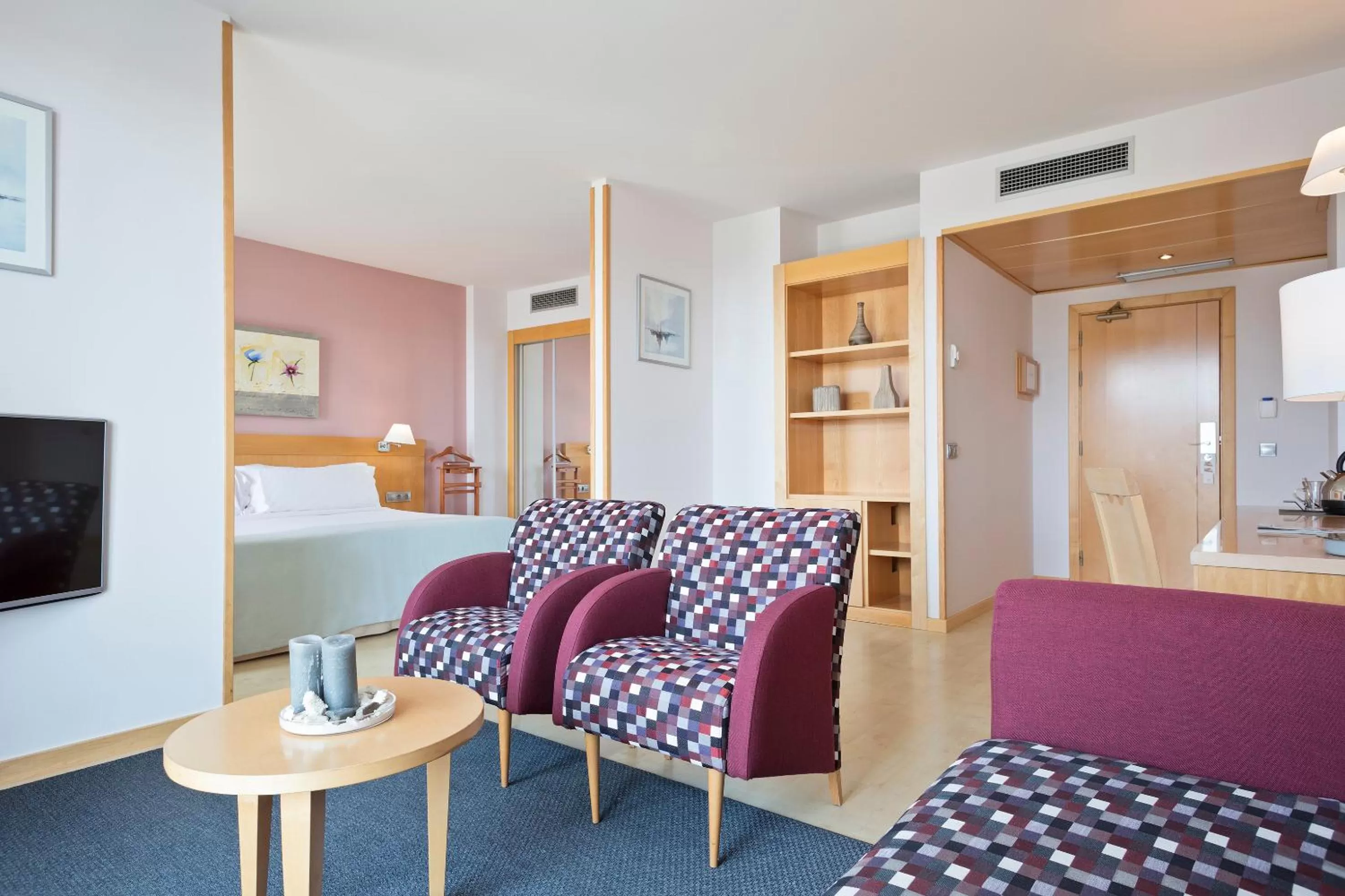 Photo of the whole room in Sol Port Cambrils Hotel