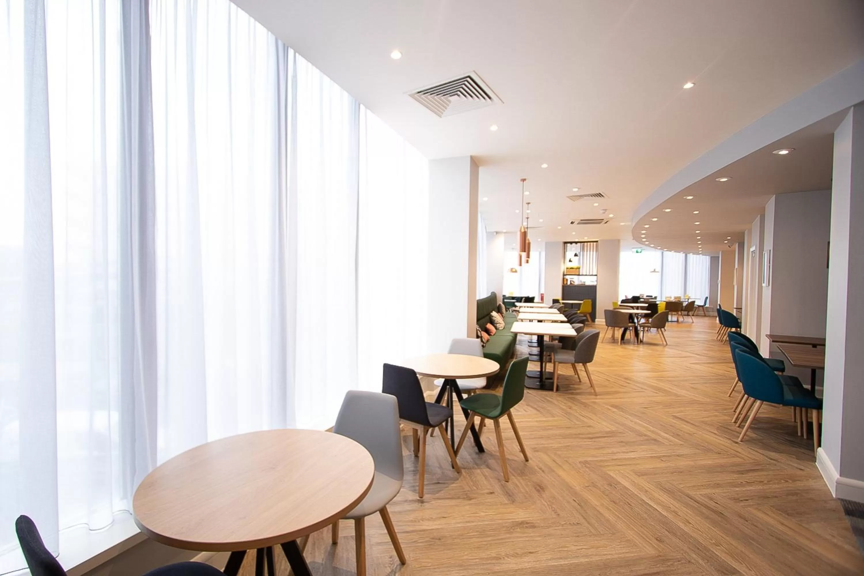 Restaurant/places to eat in Holiday Inn Preston by IHG