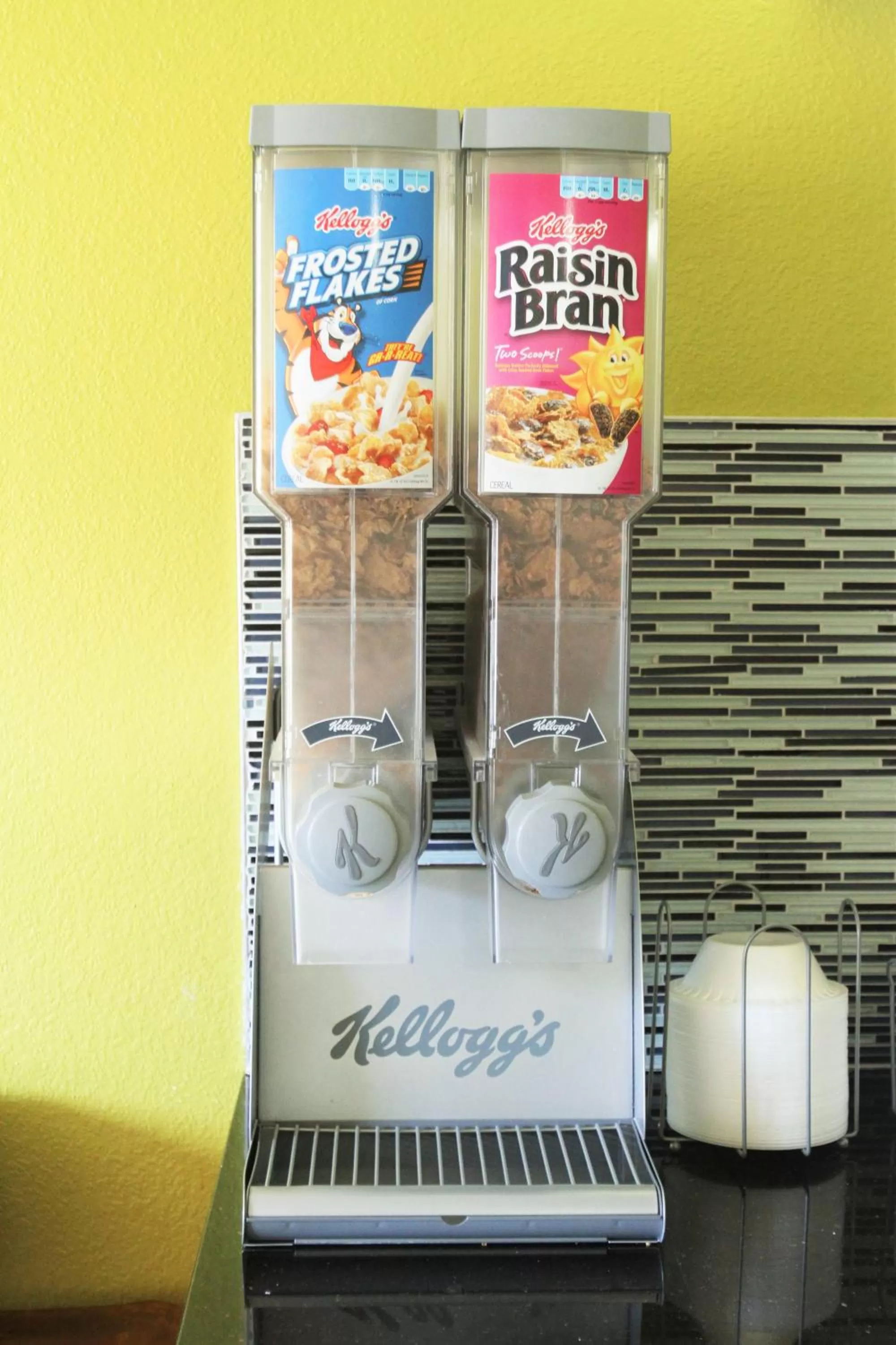 Breakfast in Super 8 by Wyndham South Boston VA