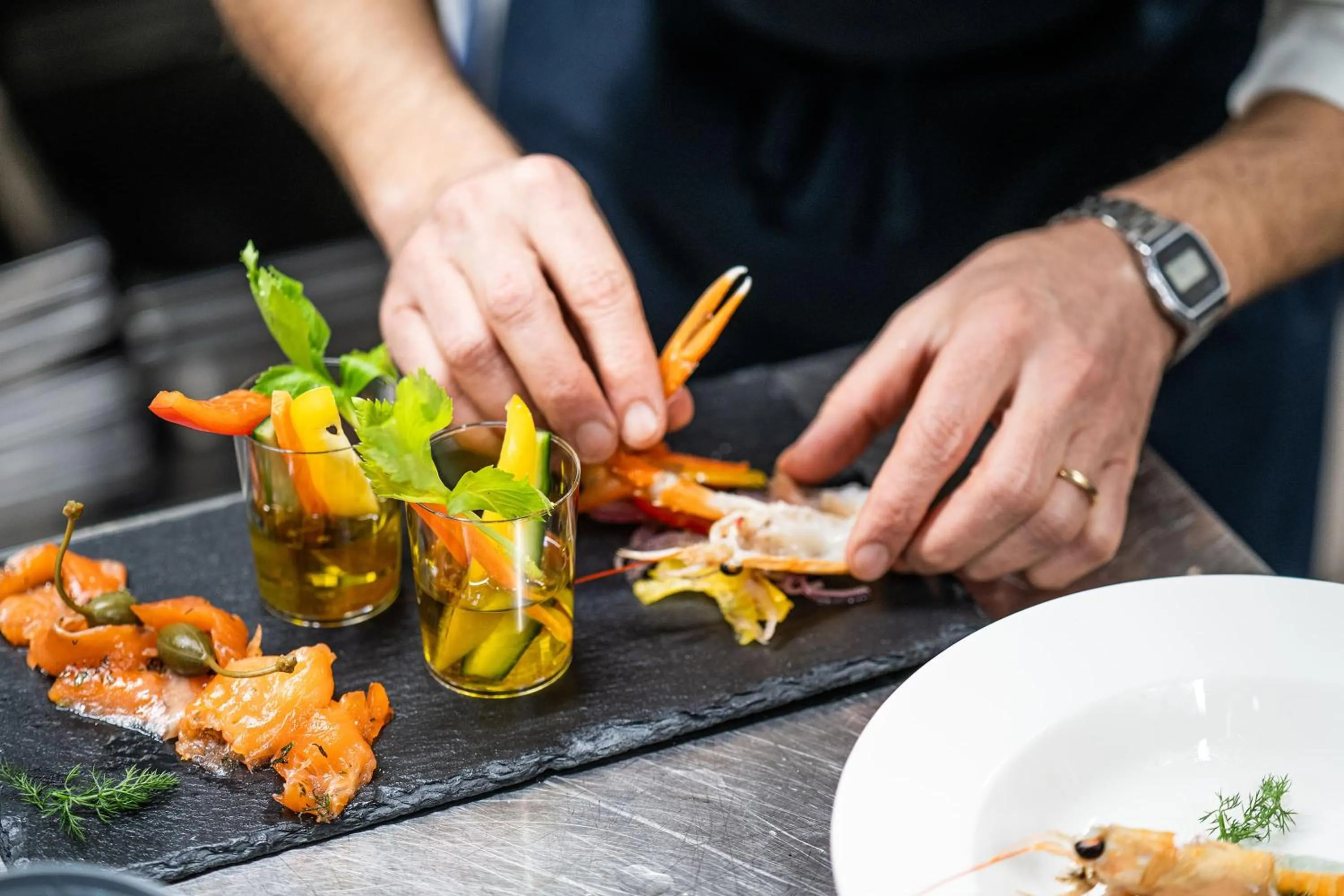 Restaurant/places to eat in Hotel Tiffany's