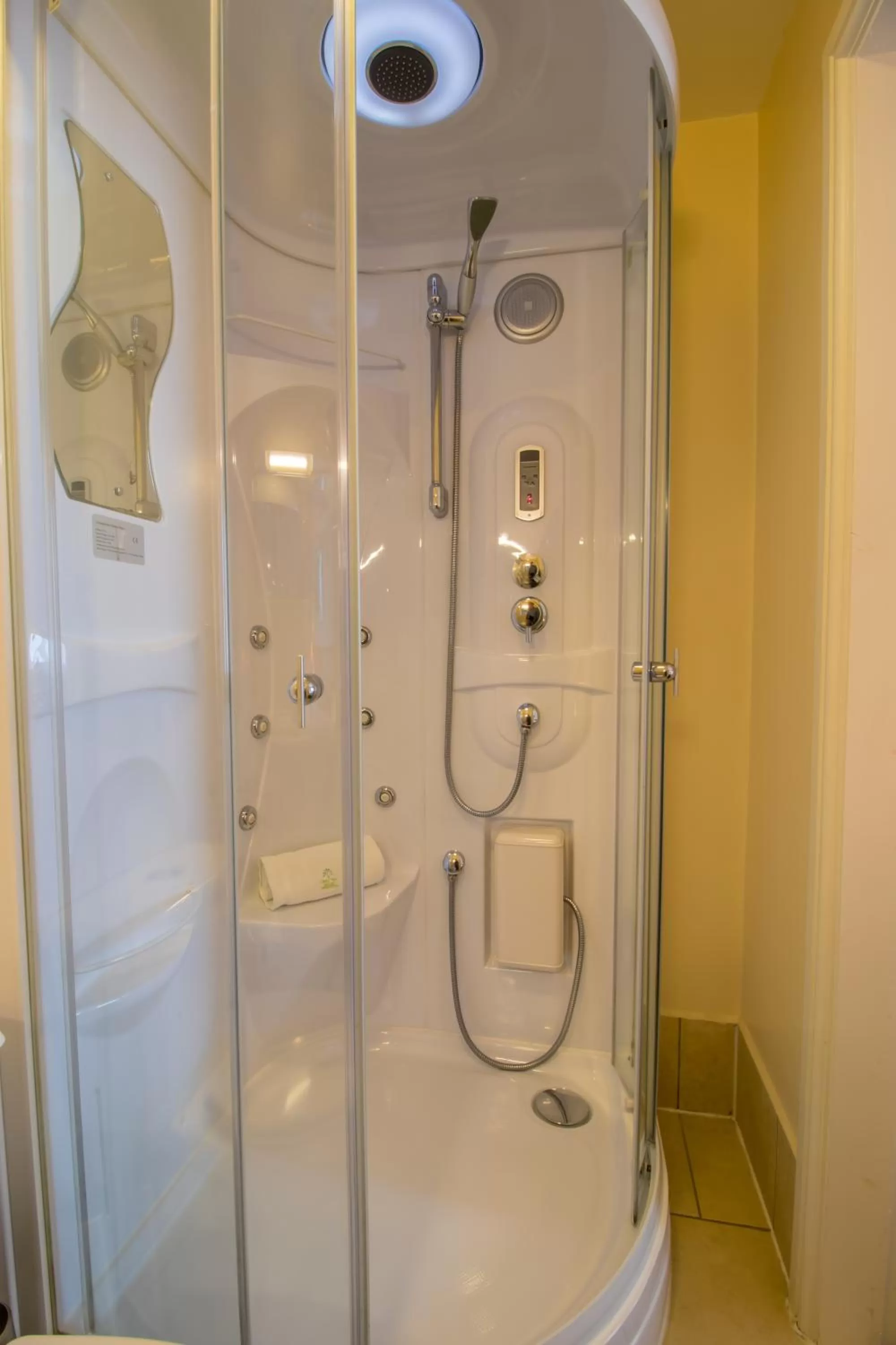 Shower in A Park View Hotel