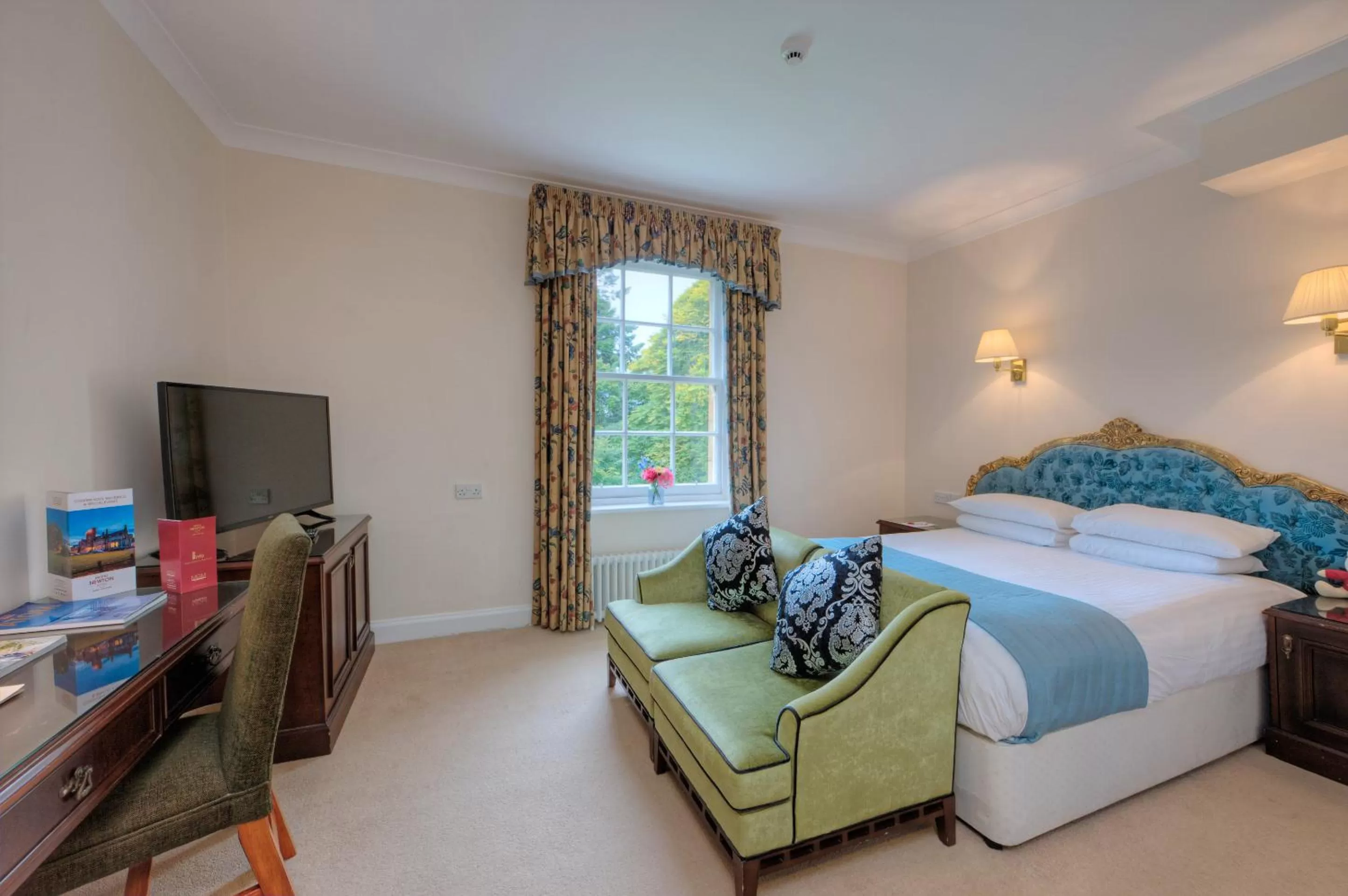 Bed in Muthu Newton Hotel (Near Inverness Airport)