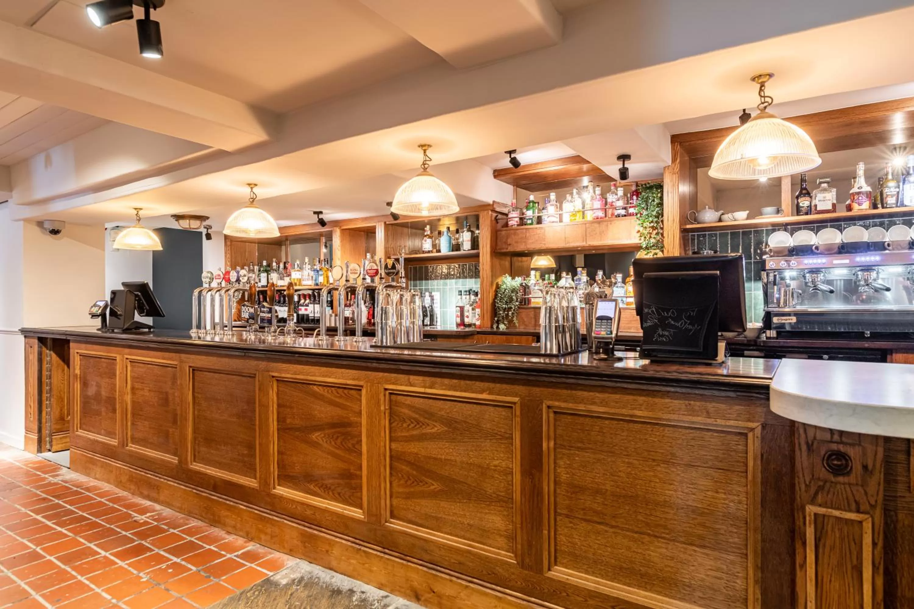 Restaurant/places to eat, Lounge/Bar in The Hawes Inn by Innkeeper's Collection