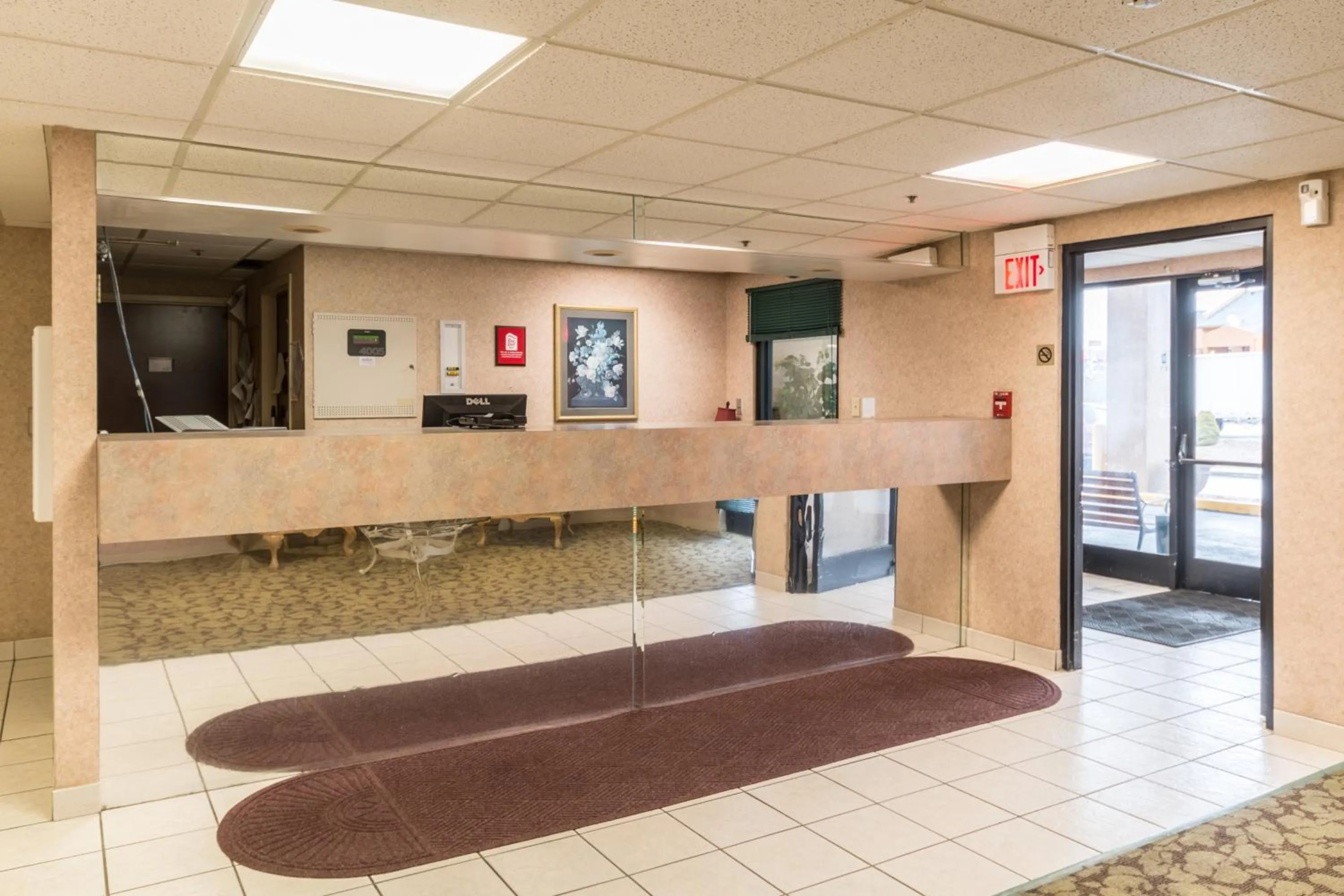 Lobby or reception in Red Roof Inn Morehead