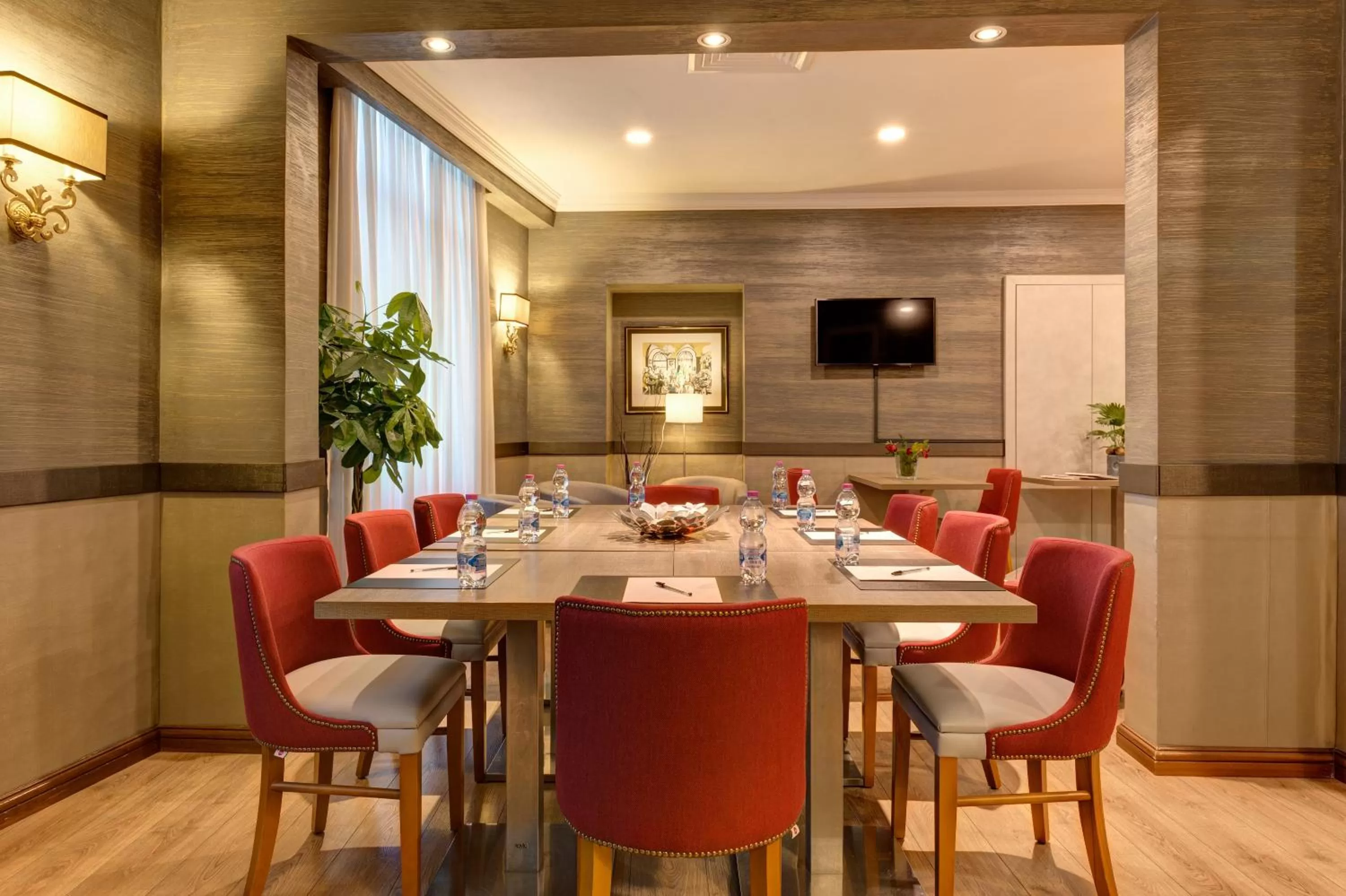 Meeting/conference room, Restaurant/Places to Eat in Dharma Style Hotel & Spa