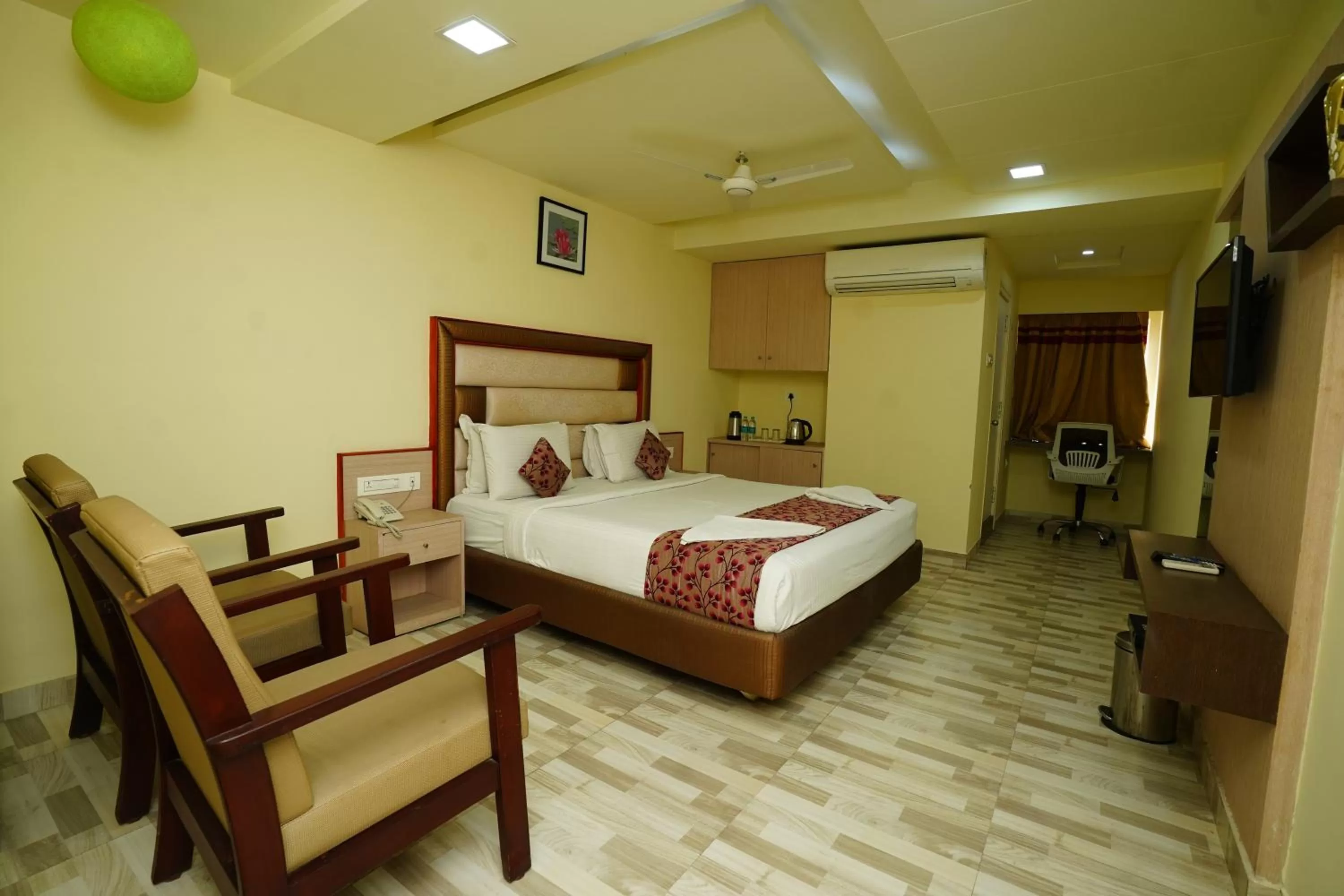 Bedroom, Bed in Hotel SK Riverfront