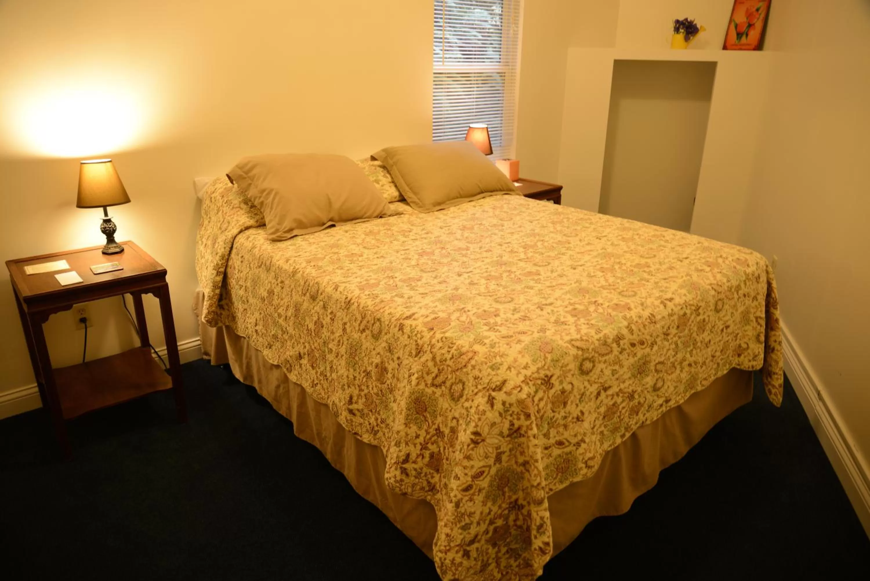 Bed in Inn At Creek Street