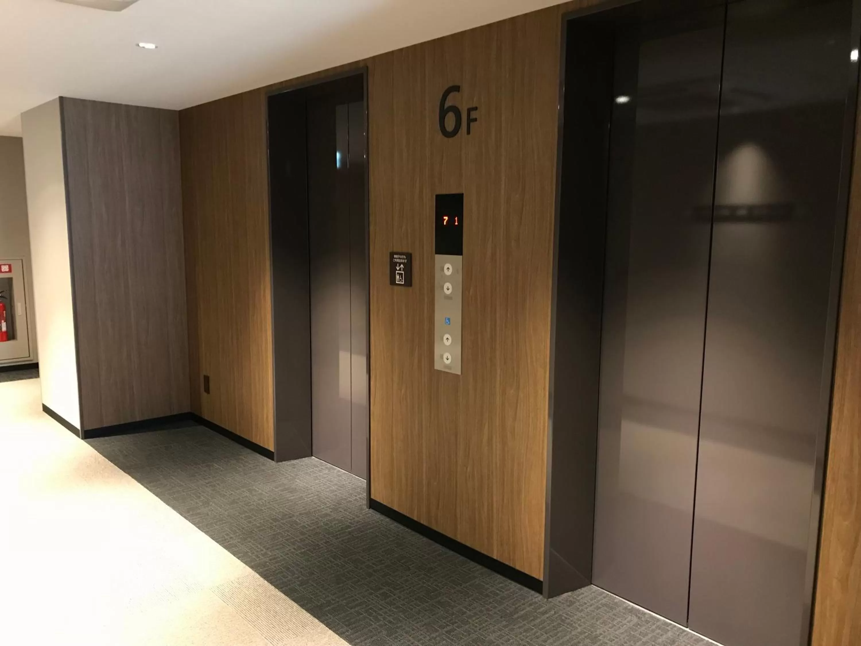elevator in Nest Hotel Hakata Station