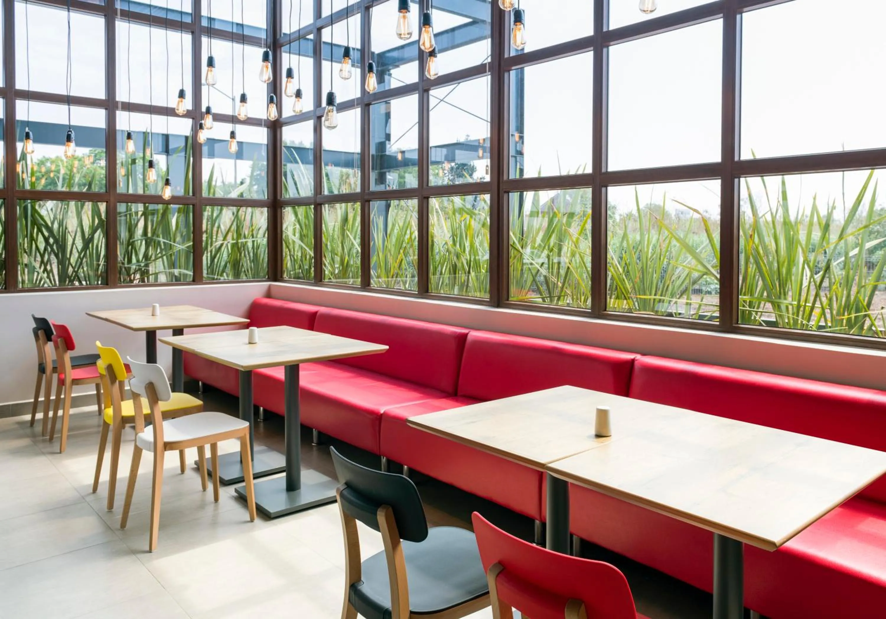 Restaurant/places to eat in Ibis Irapuato