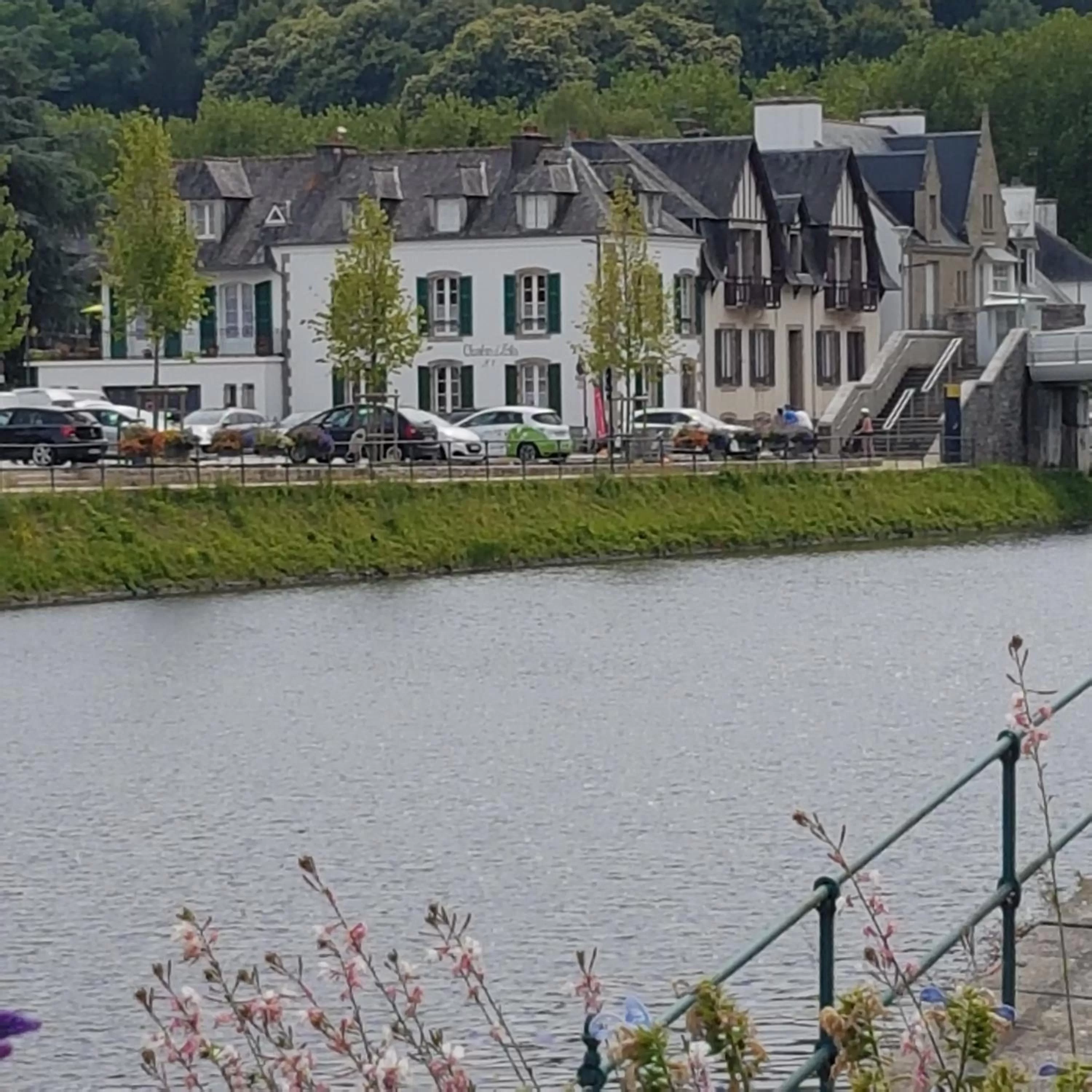 Neighbourhood in Chambres Dhôtes Numéro 1