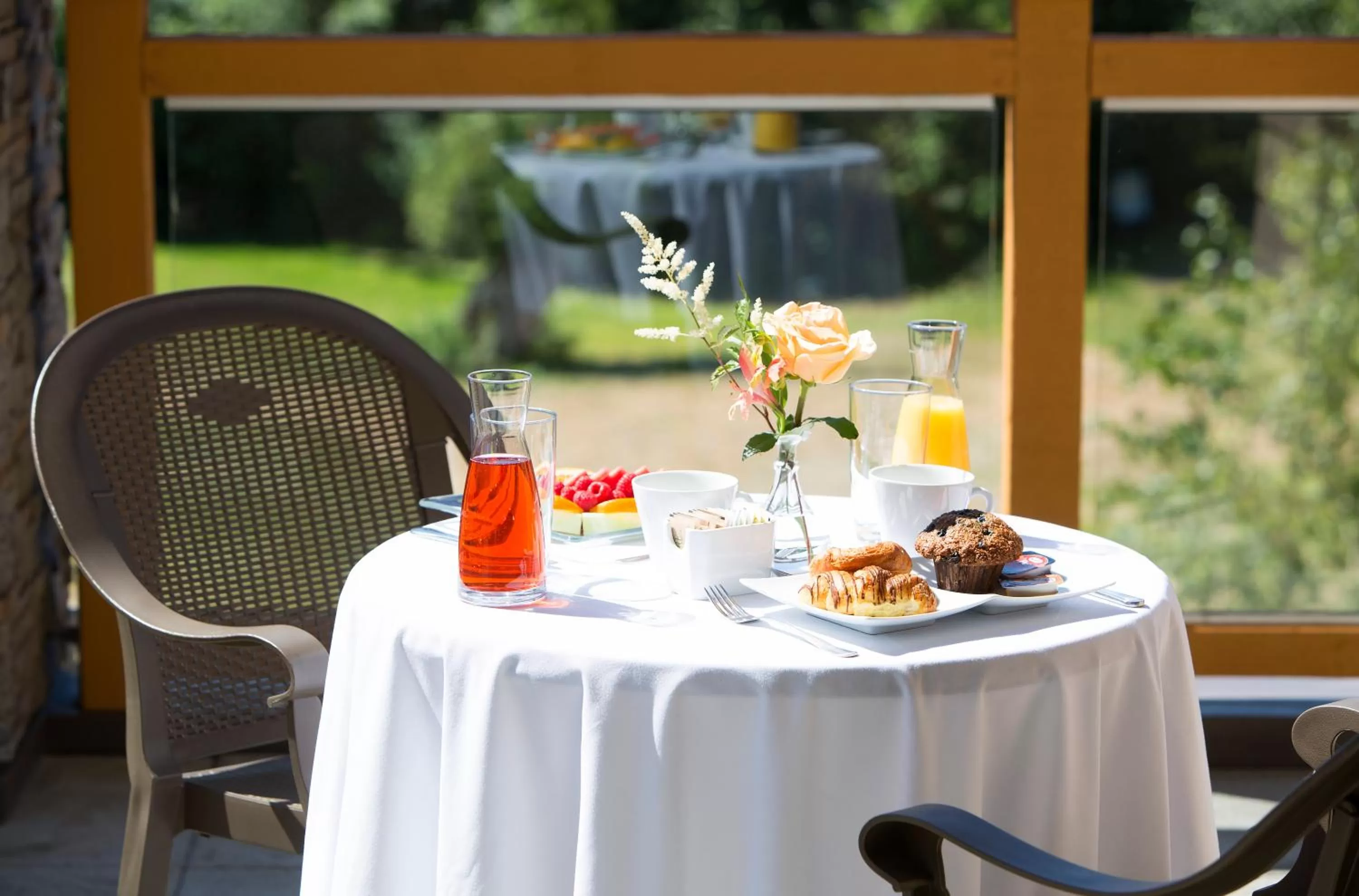 Patio in Executive Suites Hotel and Resort, Squamish