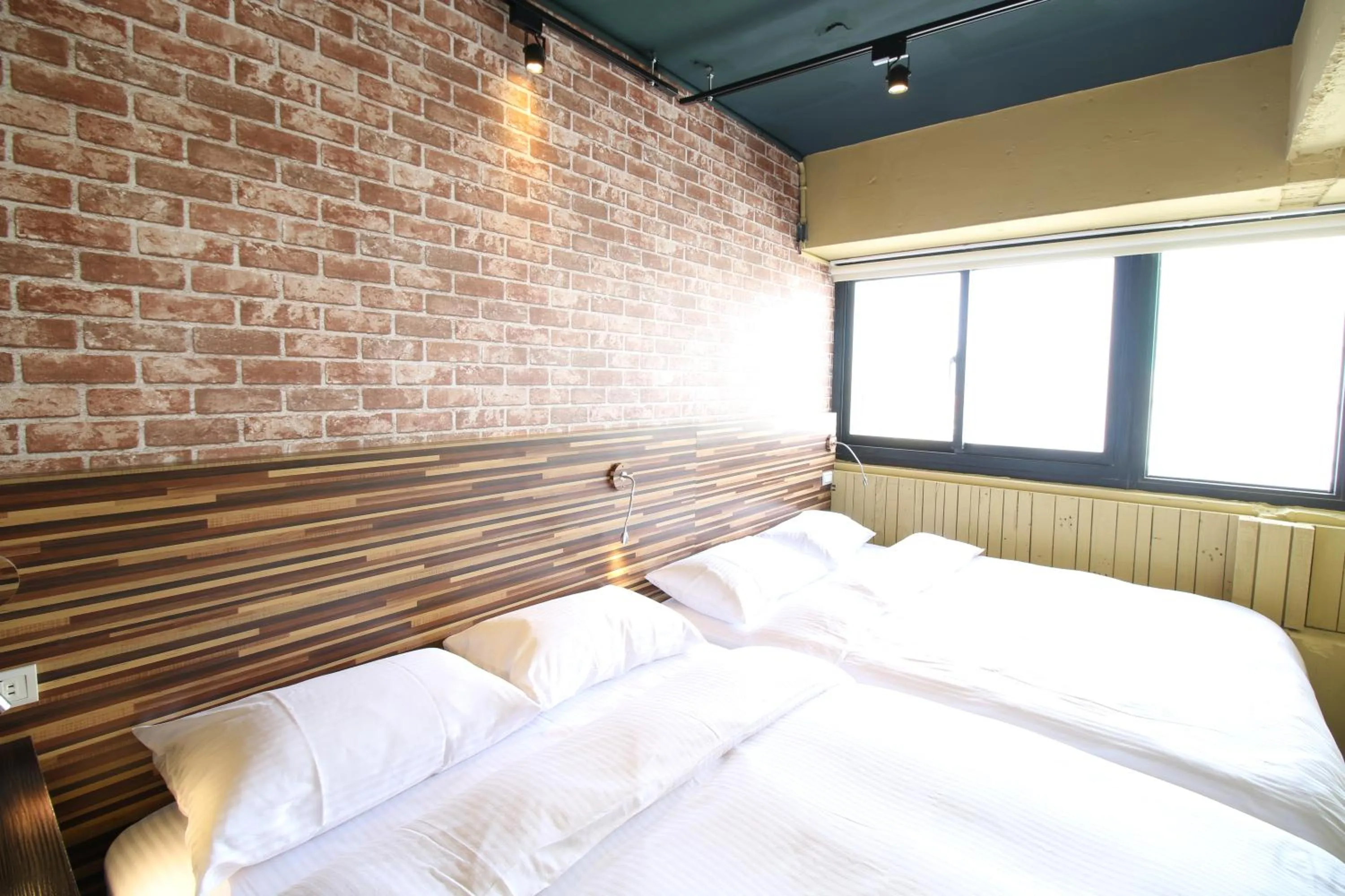 Photo of the whole room, Bed in R10 Eco Hotel