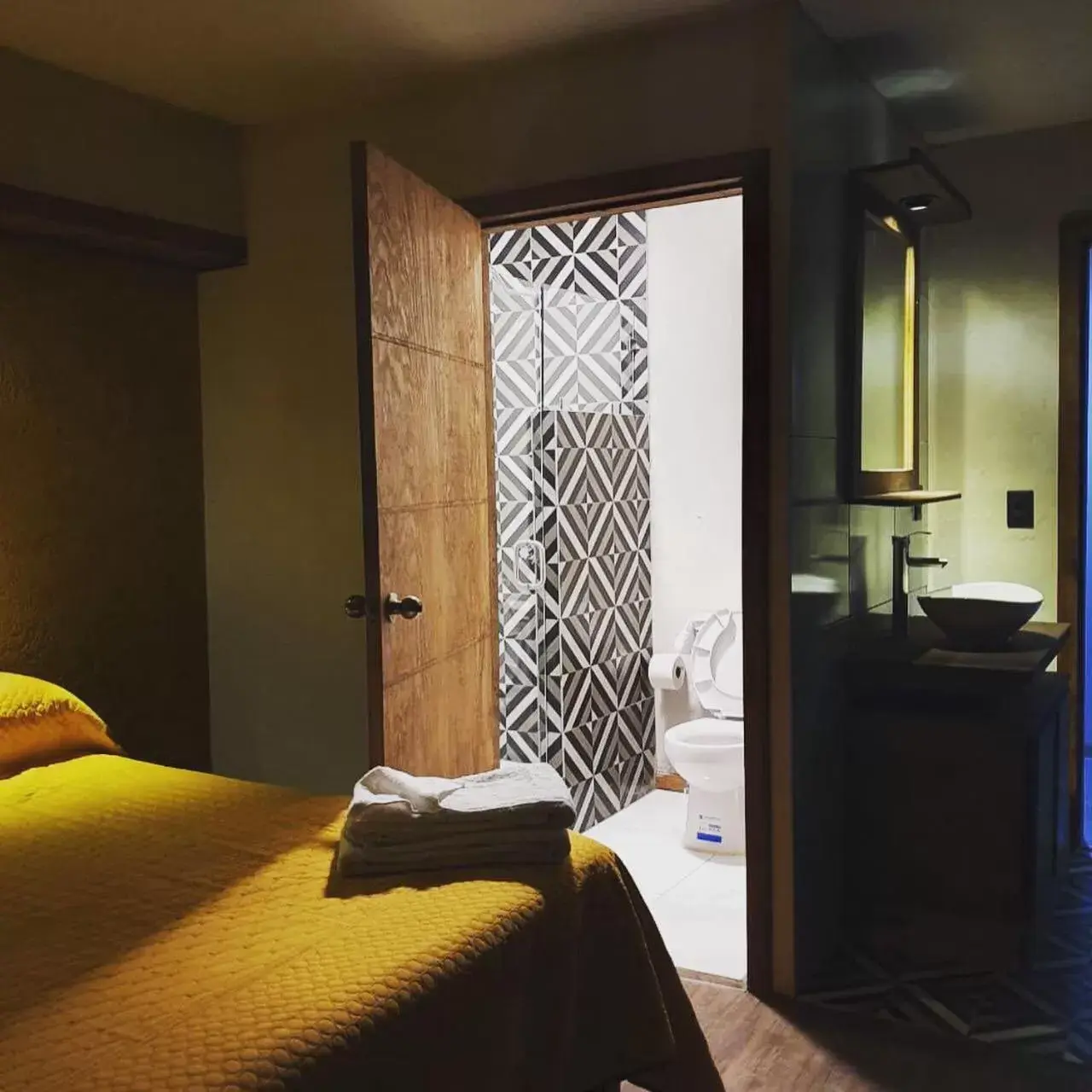 Deluxe Twin Room in ST CRUZ PLUS Deluxe Twin Room in ST CRUZ PLUS