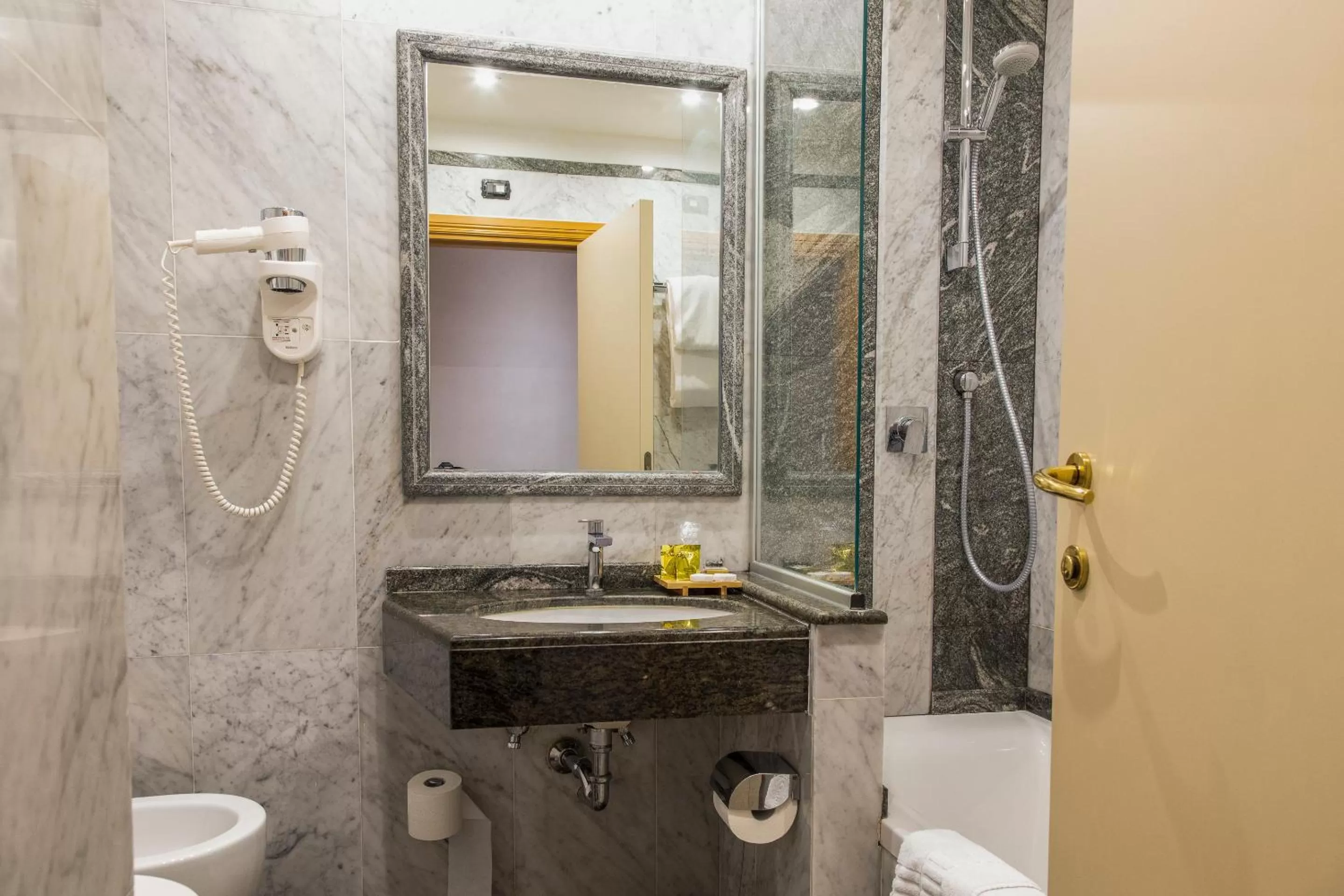 Bathroom in Vibe Nazionale