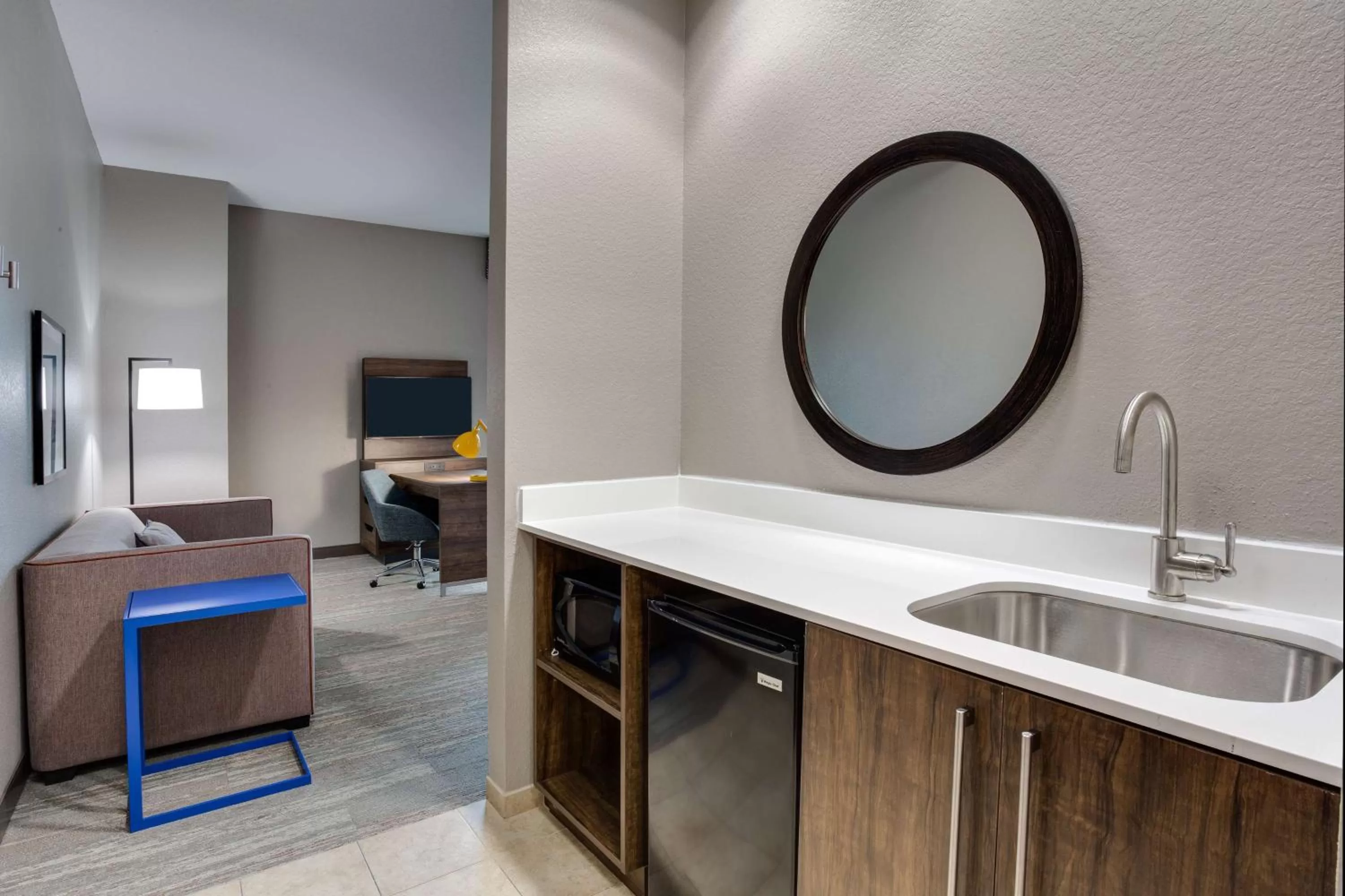 Photo of the whole room in Hampton Inn & Suites Fort Lauderdale - Miramar