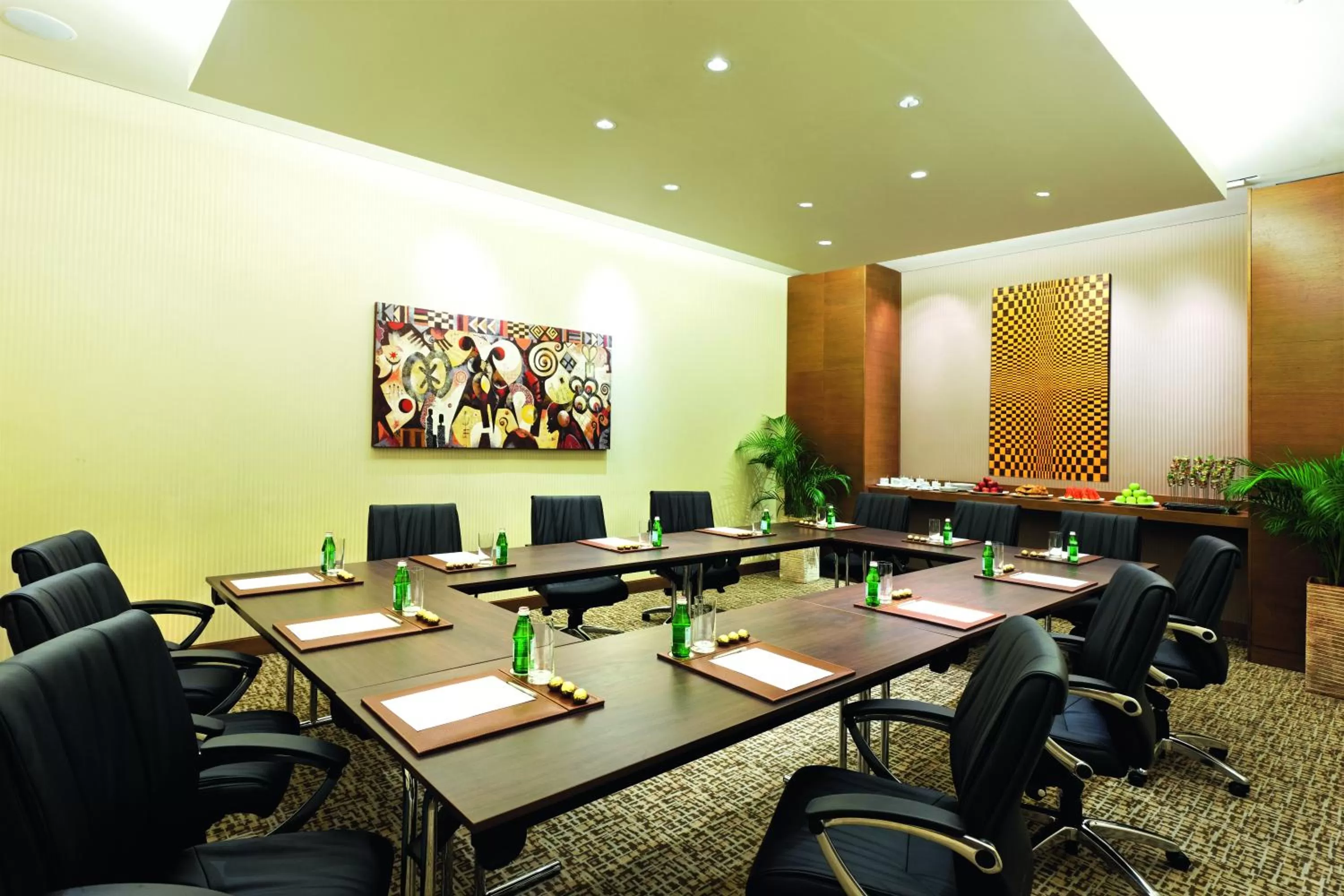 Meeting/conference room in Mövenpick Ambassador Hotel Accra