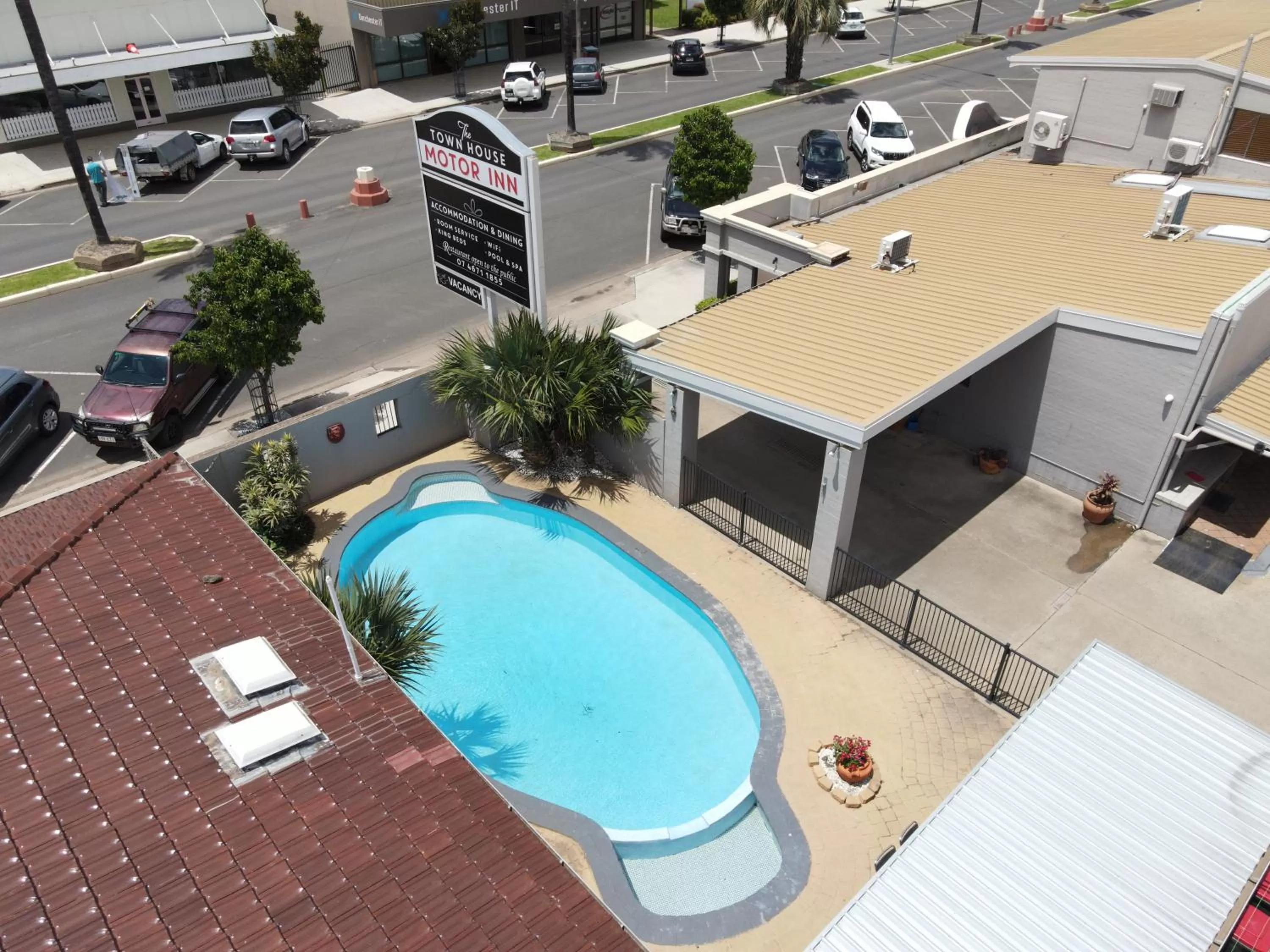 Bird's eye view in The Town House Motor Inn